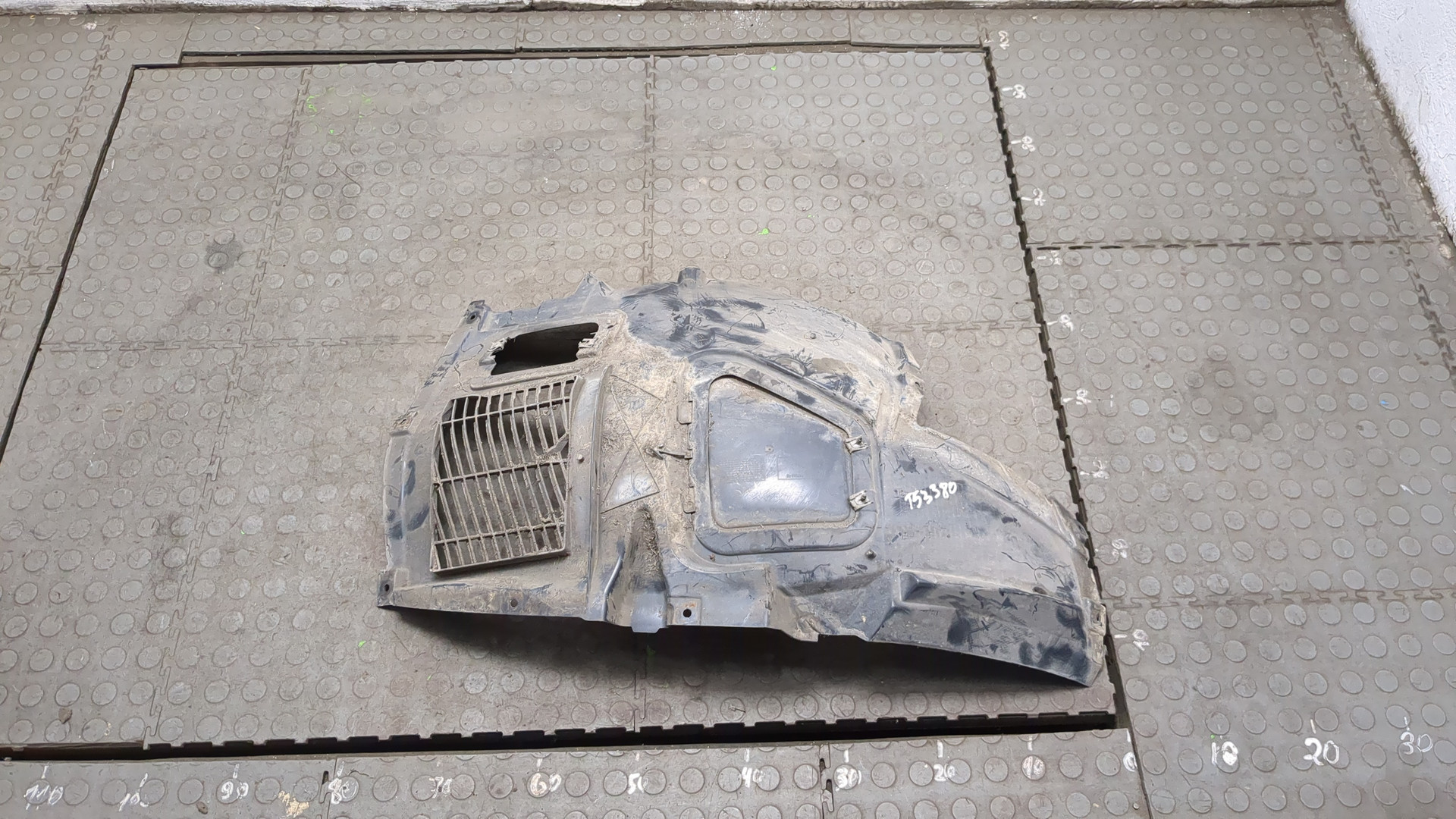 Локер передний левый