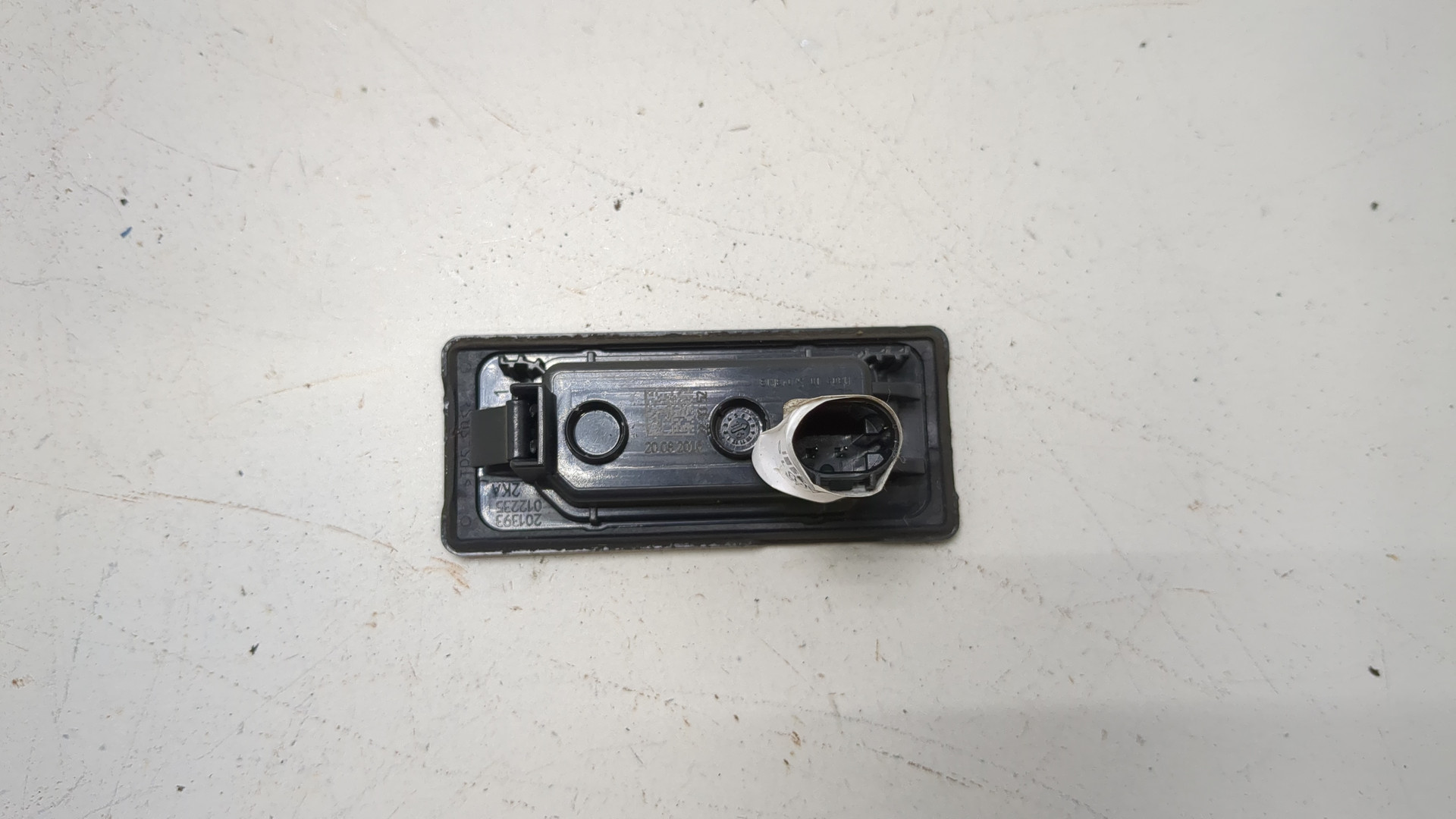 Фонарь подсветки номера