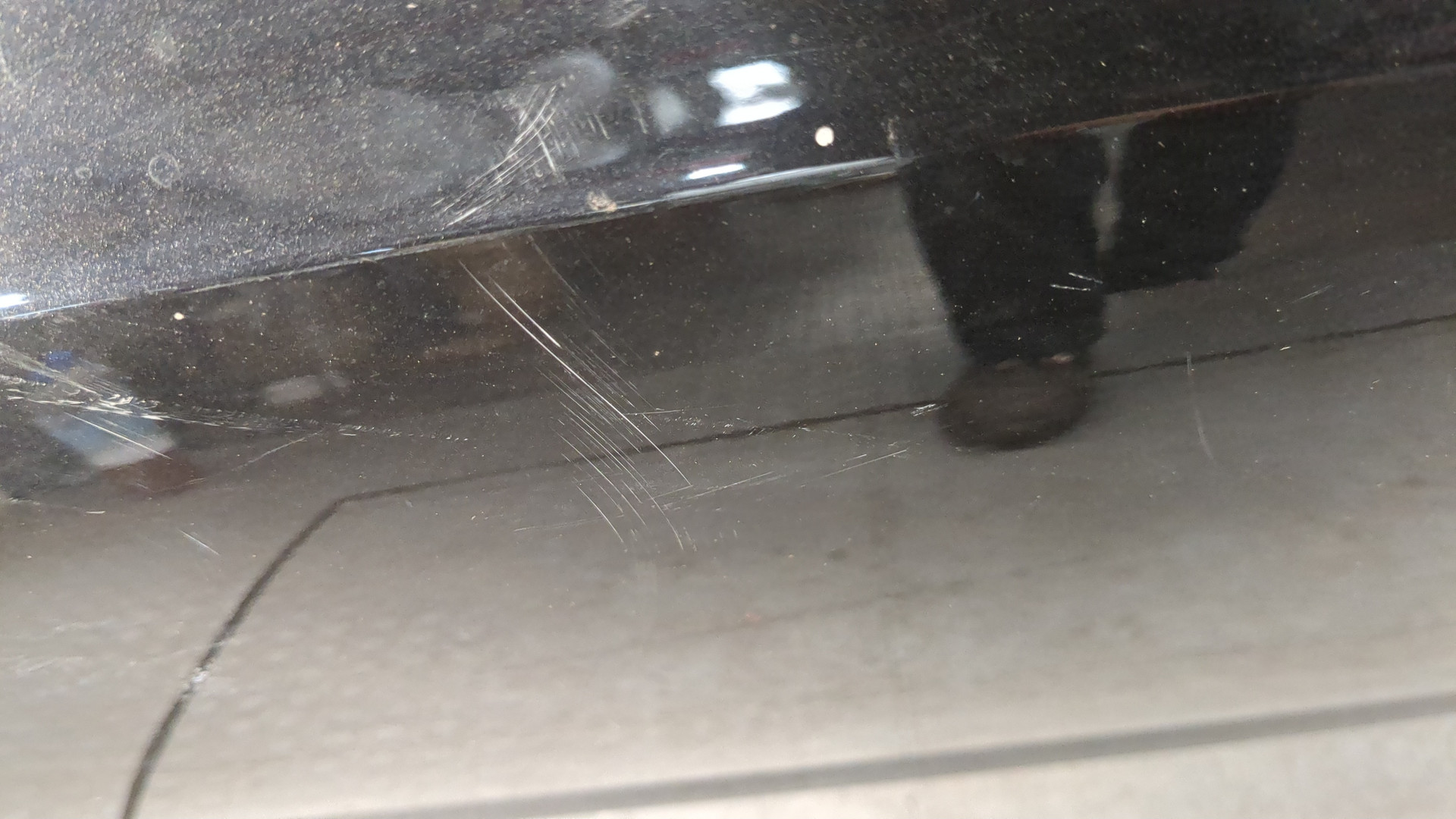 Дверь задняя левая