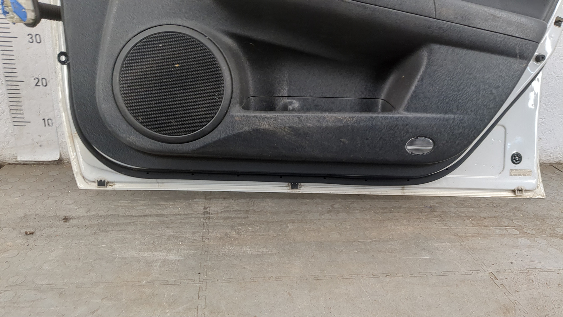 Дверь передняя правая