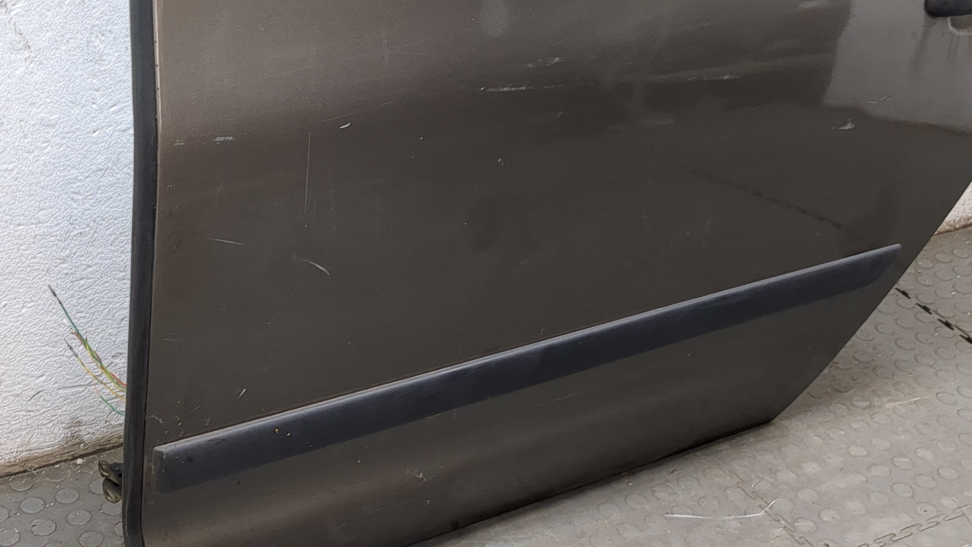 Дверь задняя левая