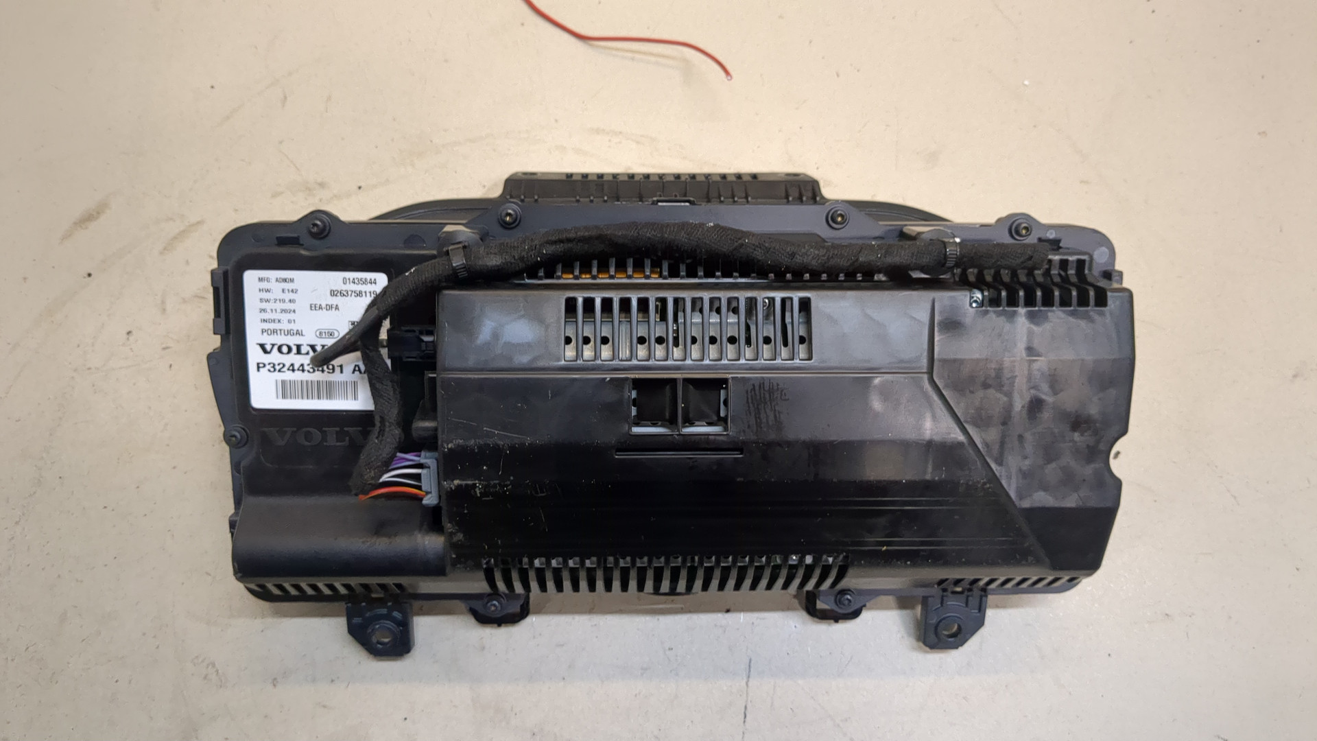 Панель приборов