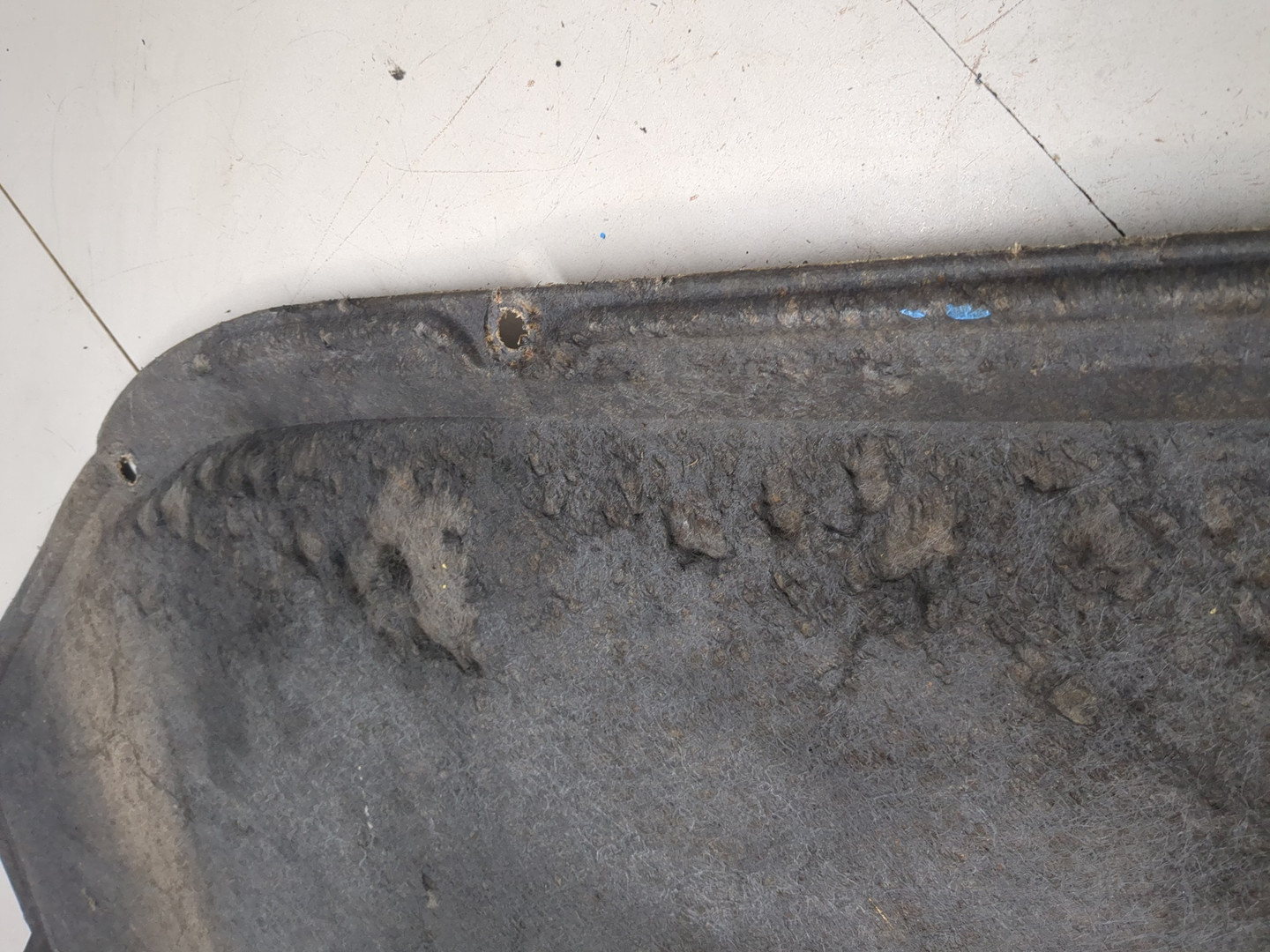 Шумоизоляция капота