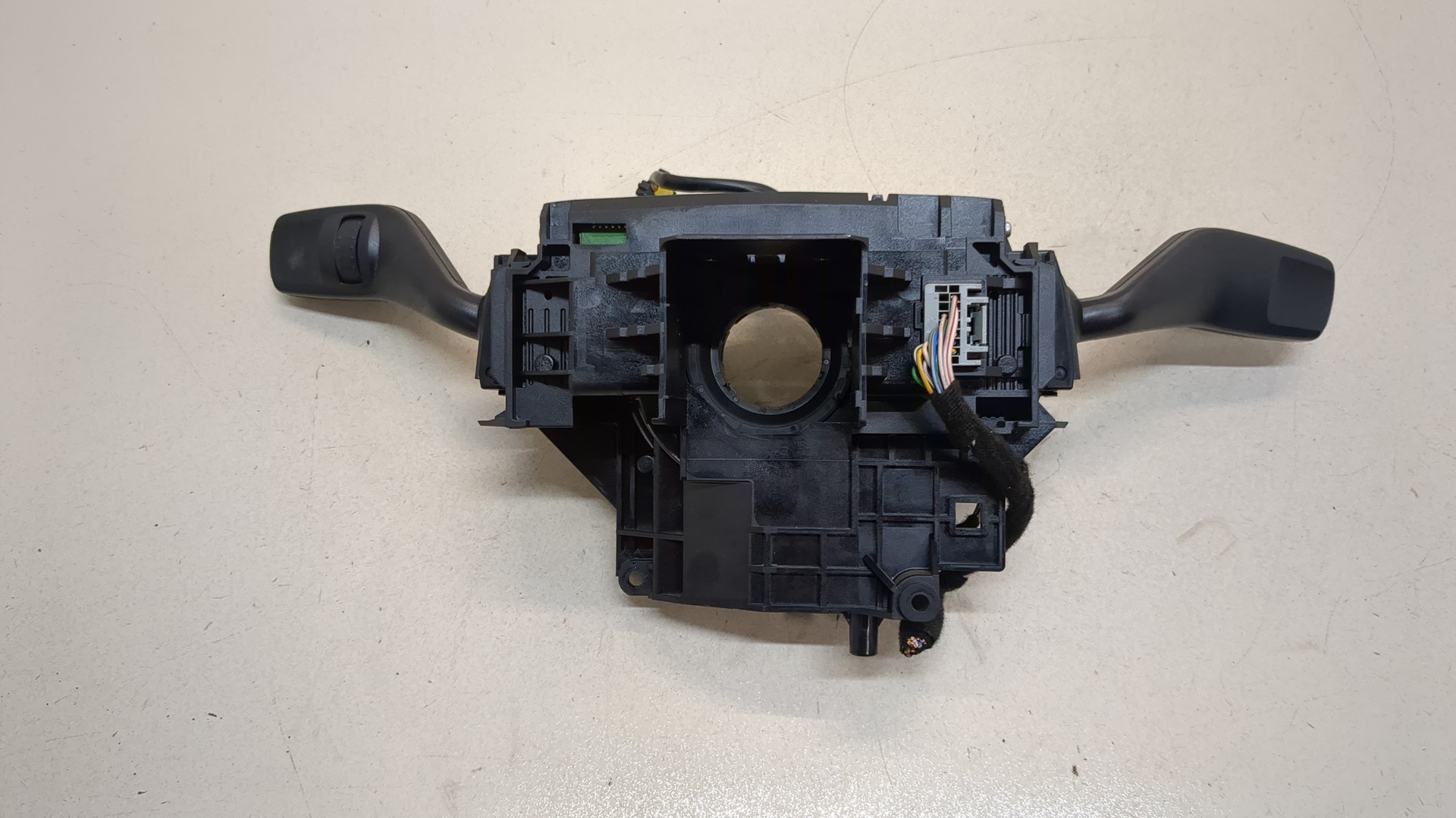 Переключатель подрулевой