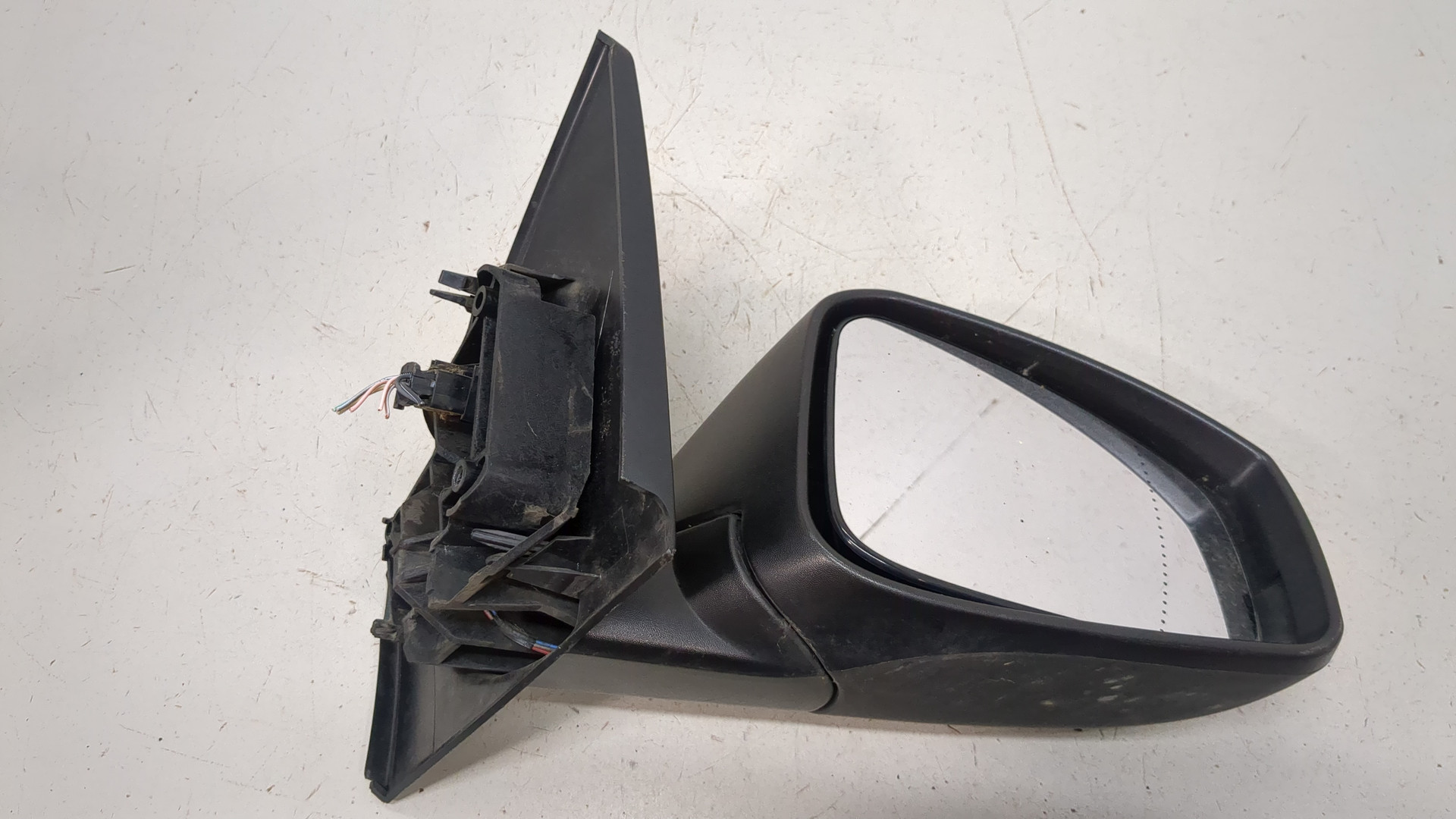 Зеркало правое электрическое