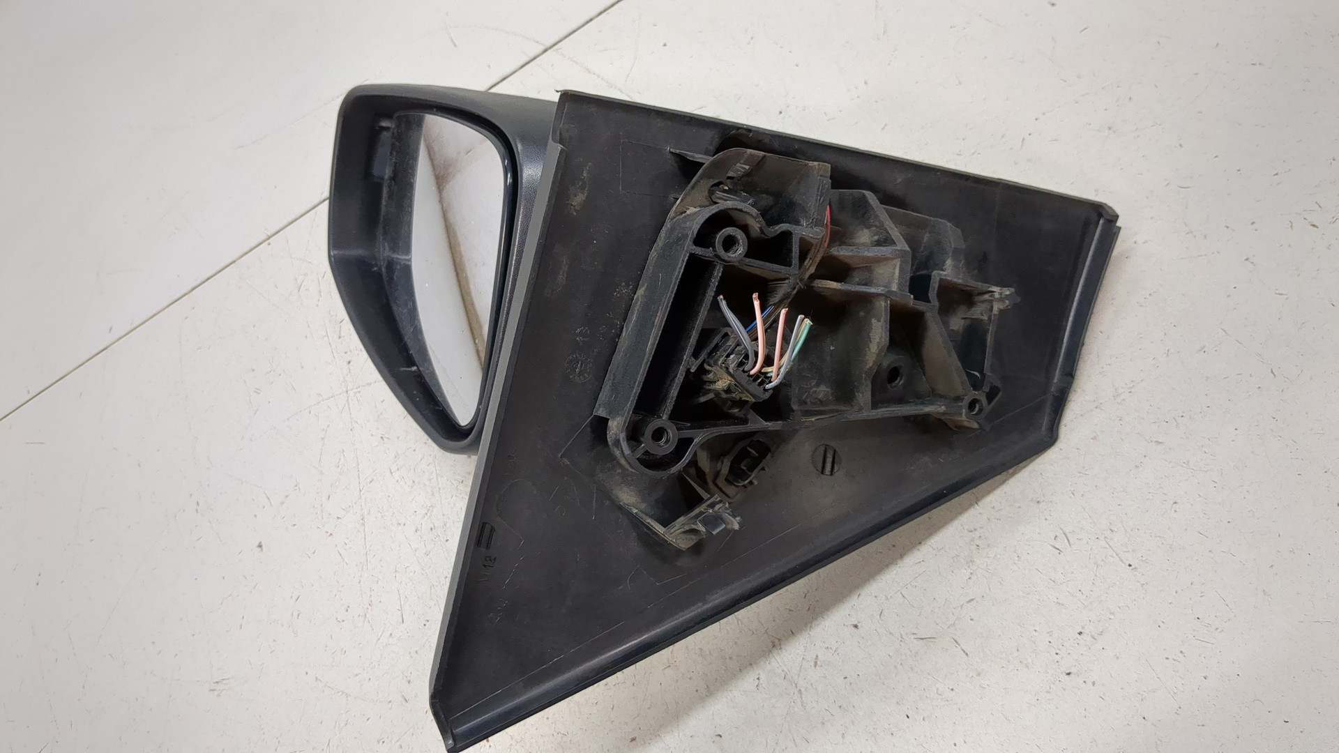 Зеркало правое электрическое