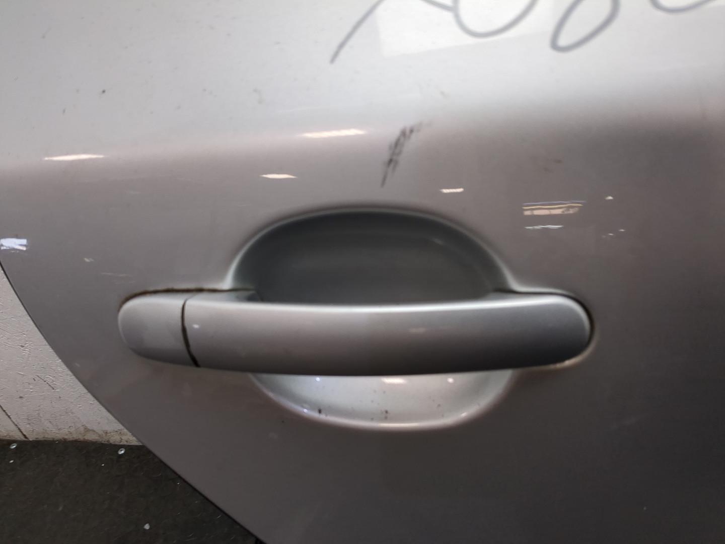 Дверь задняя правая