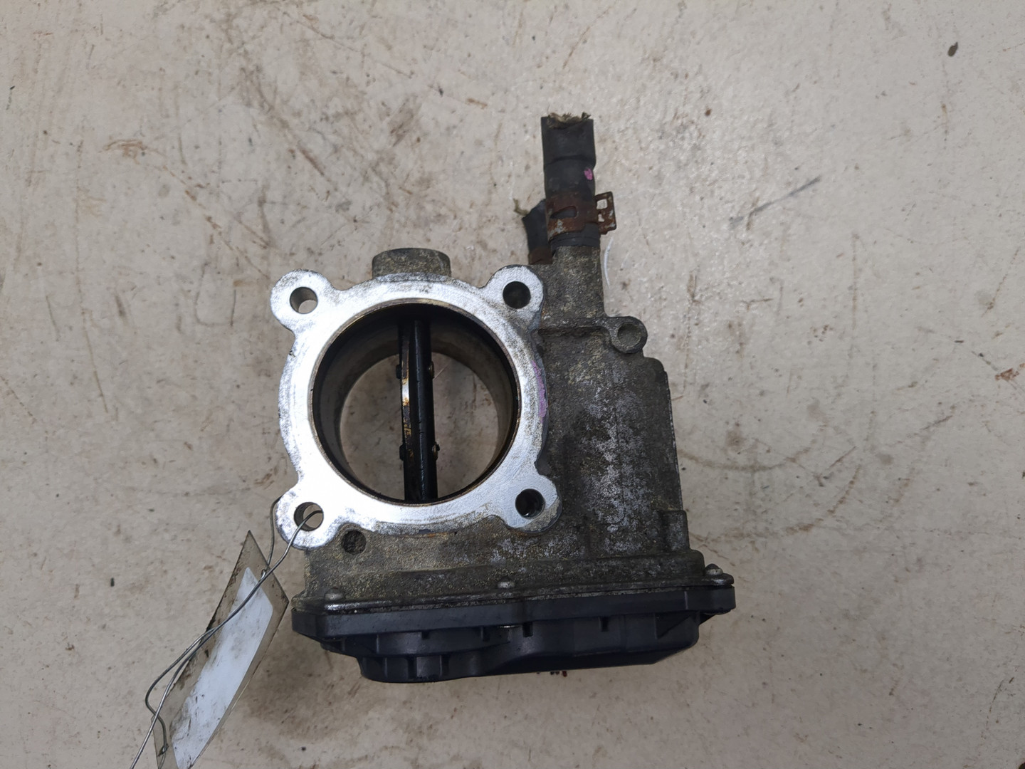 Заслонка дроссельная электрическая