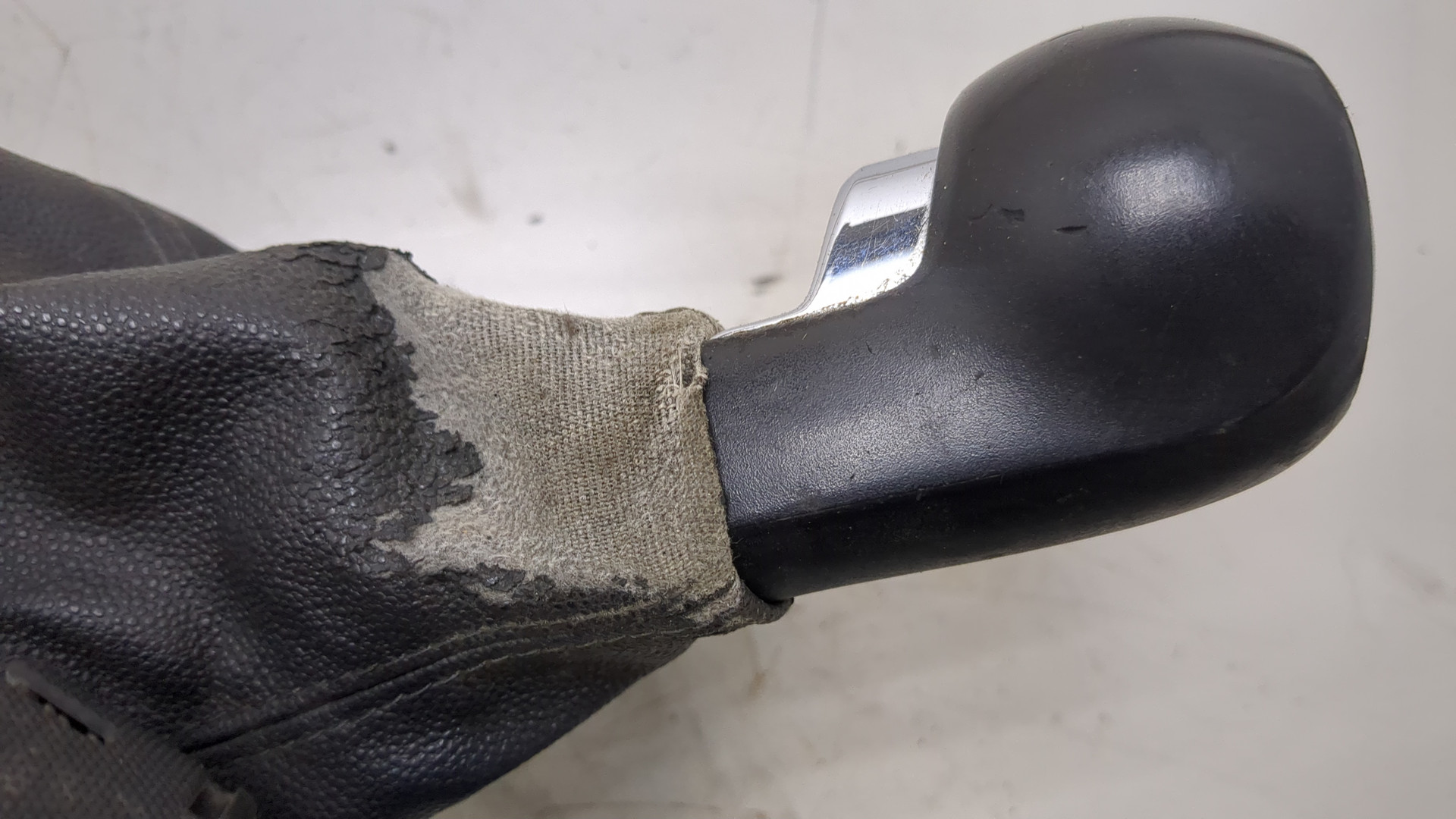 Кулиса МКПП / АКПП