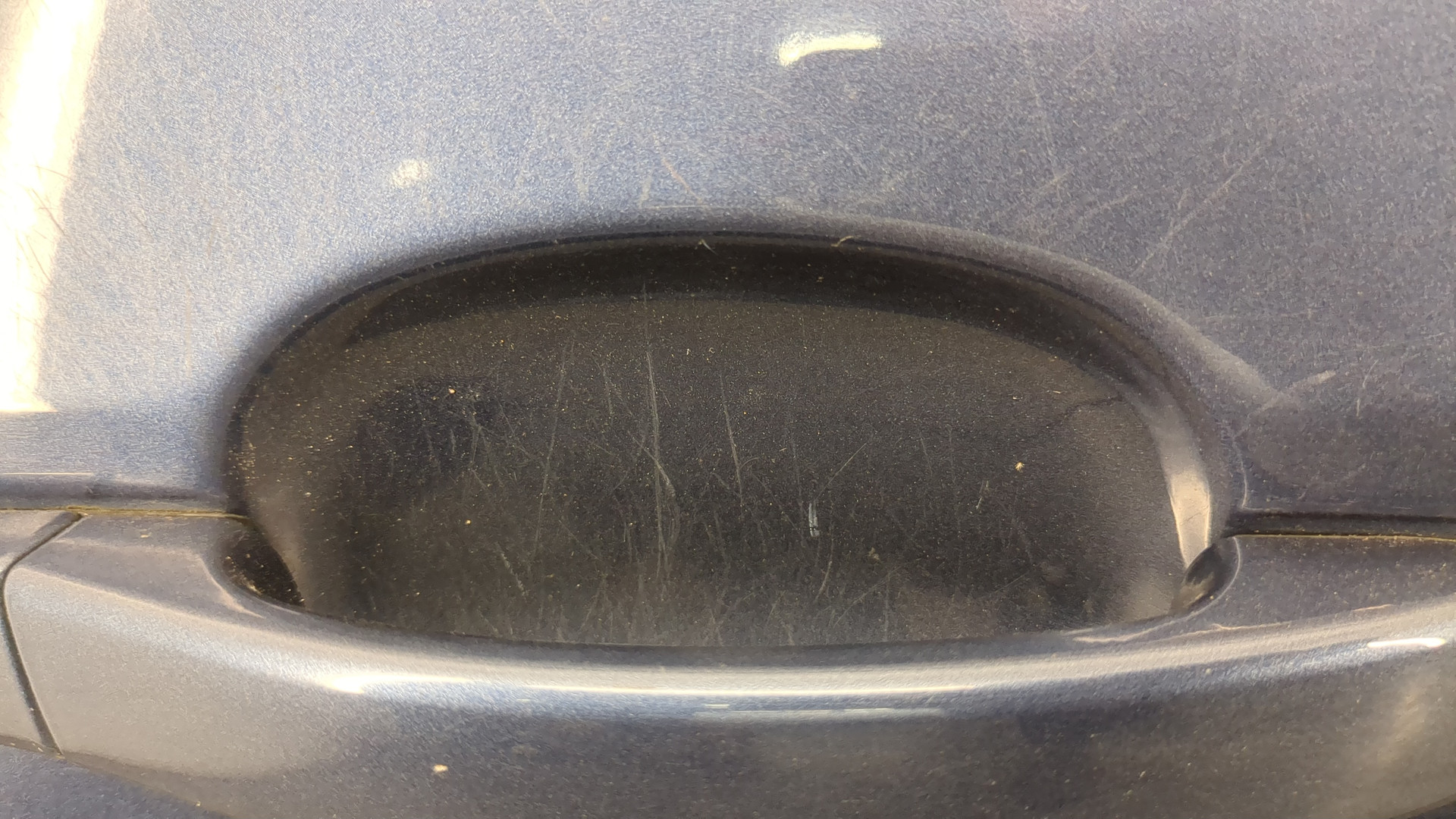 Дверь передняя правая