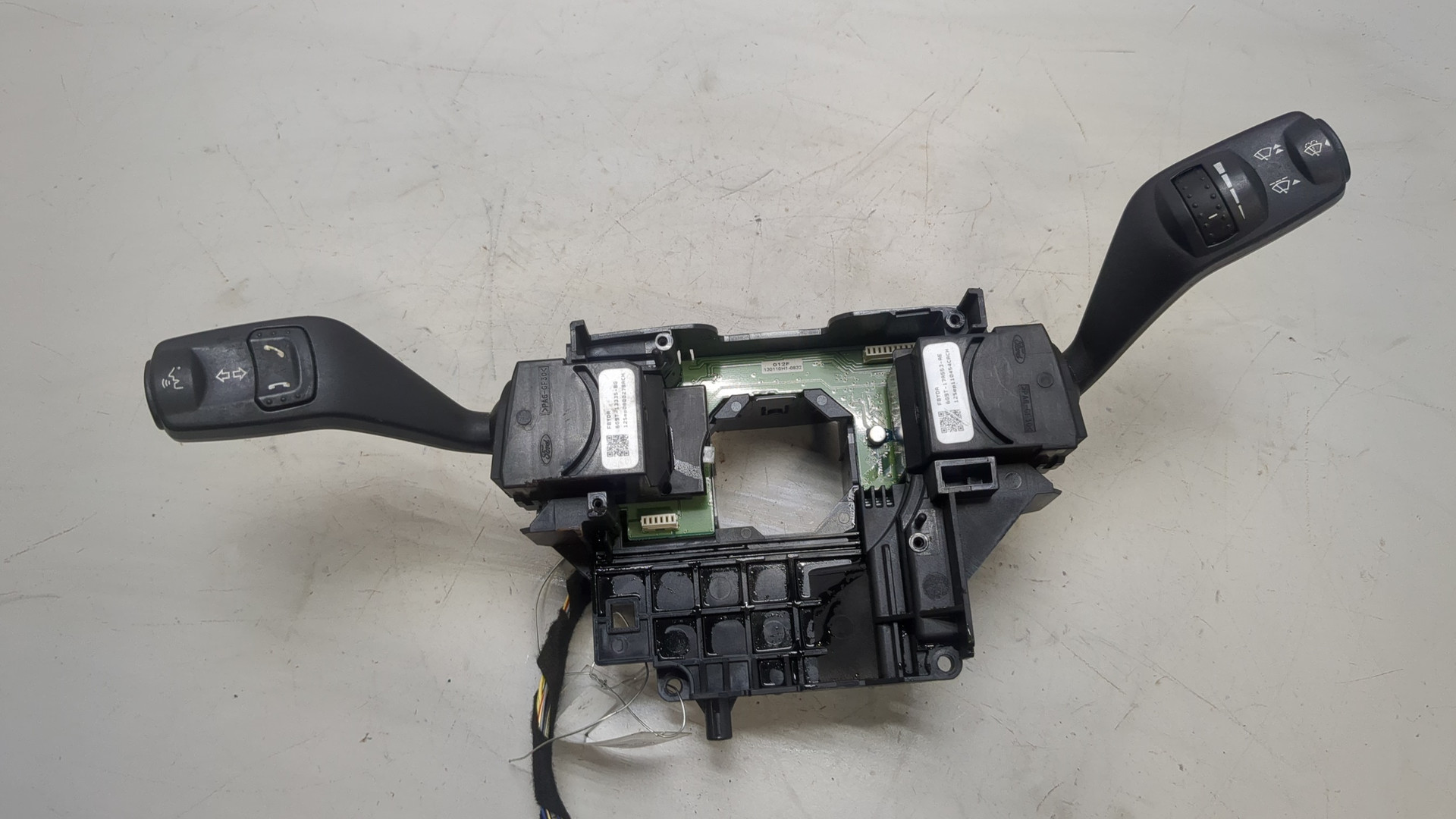 Переключатель подрулевой