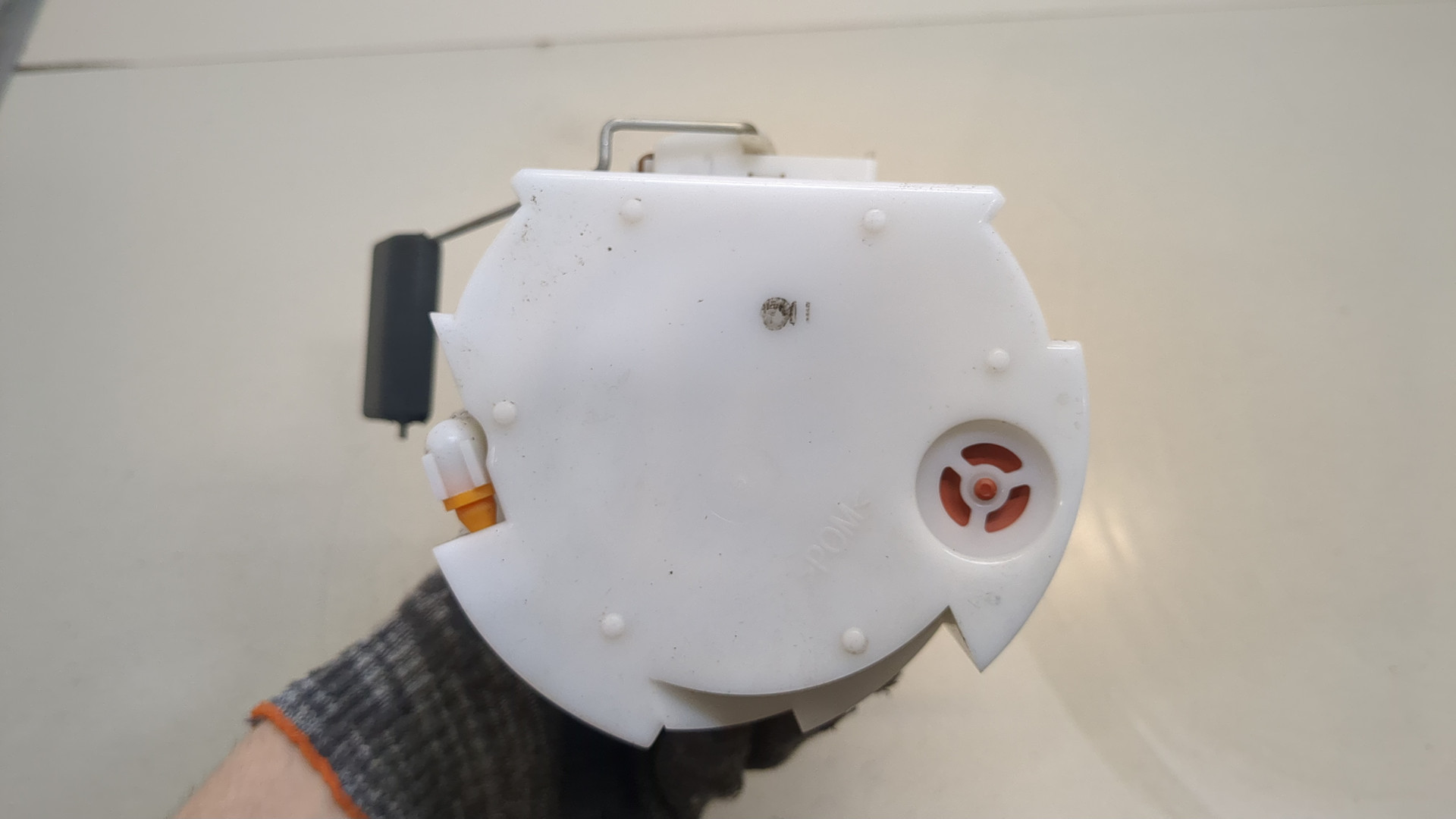 Насос топливный электрический