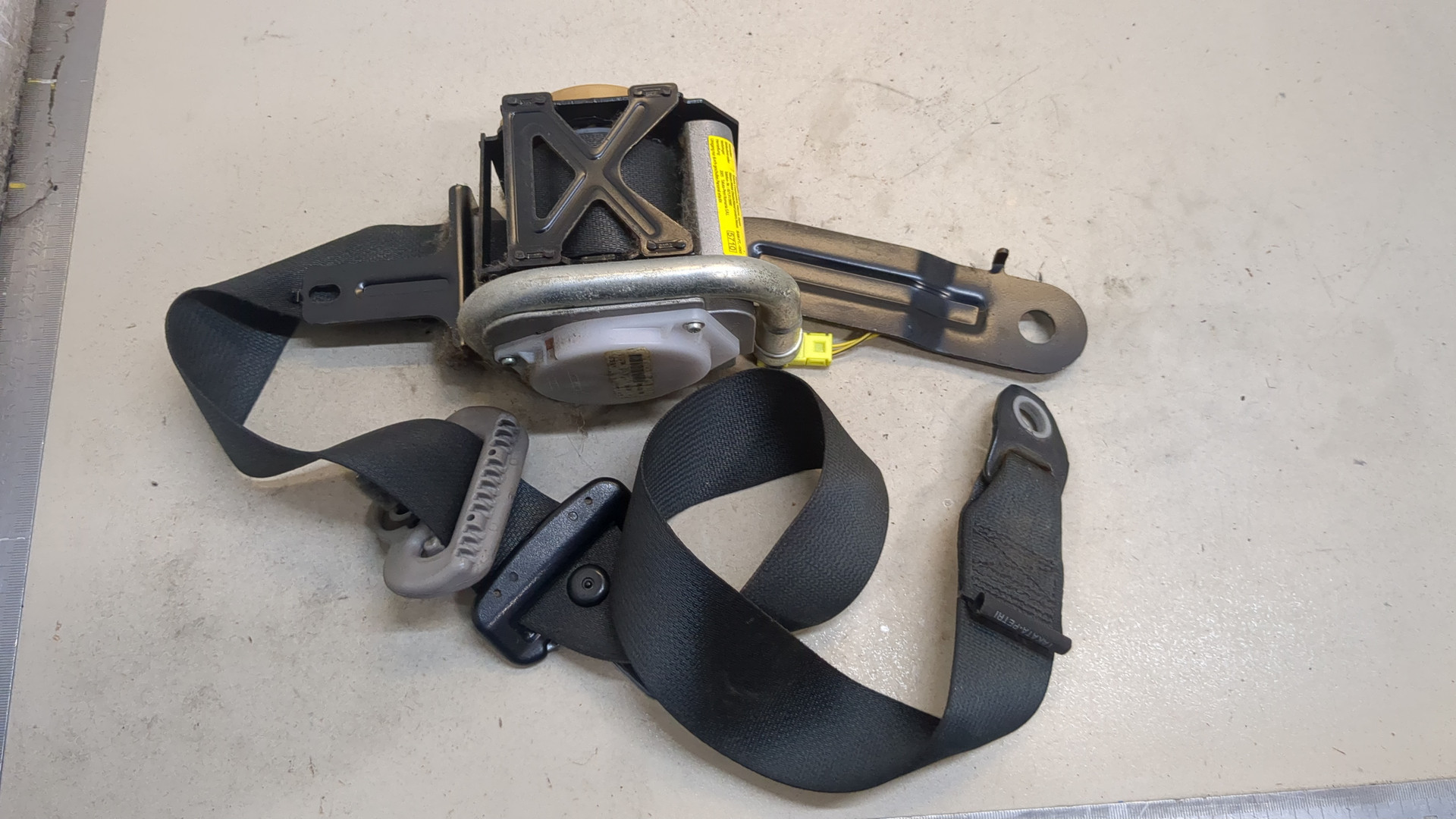 Ремень безопасности