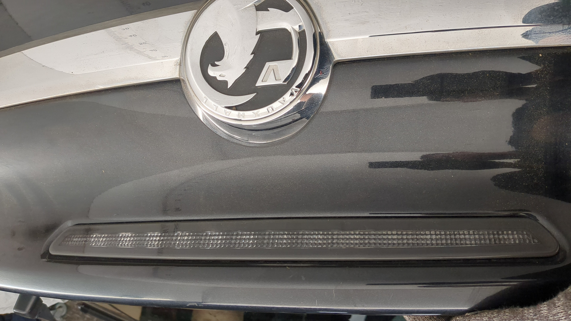 Дверь багажника