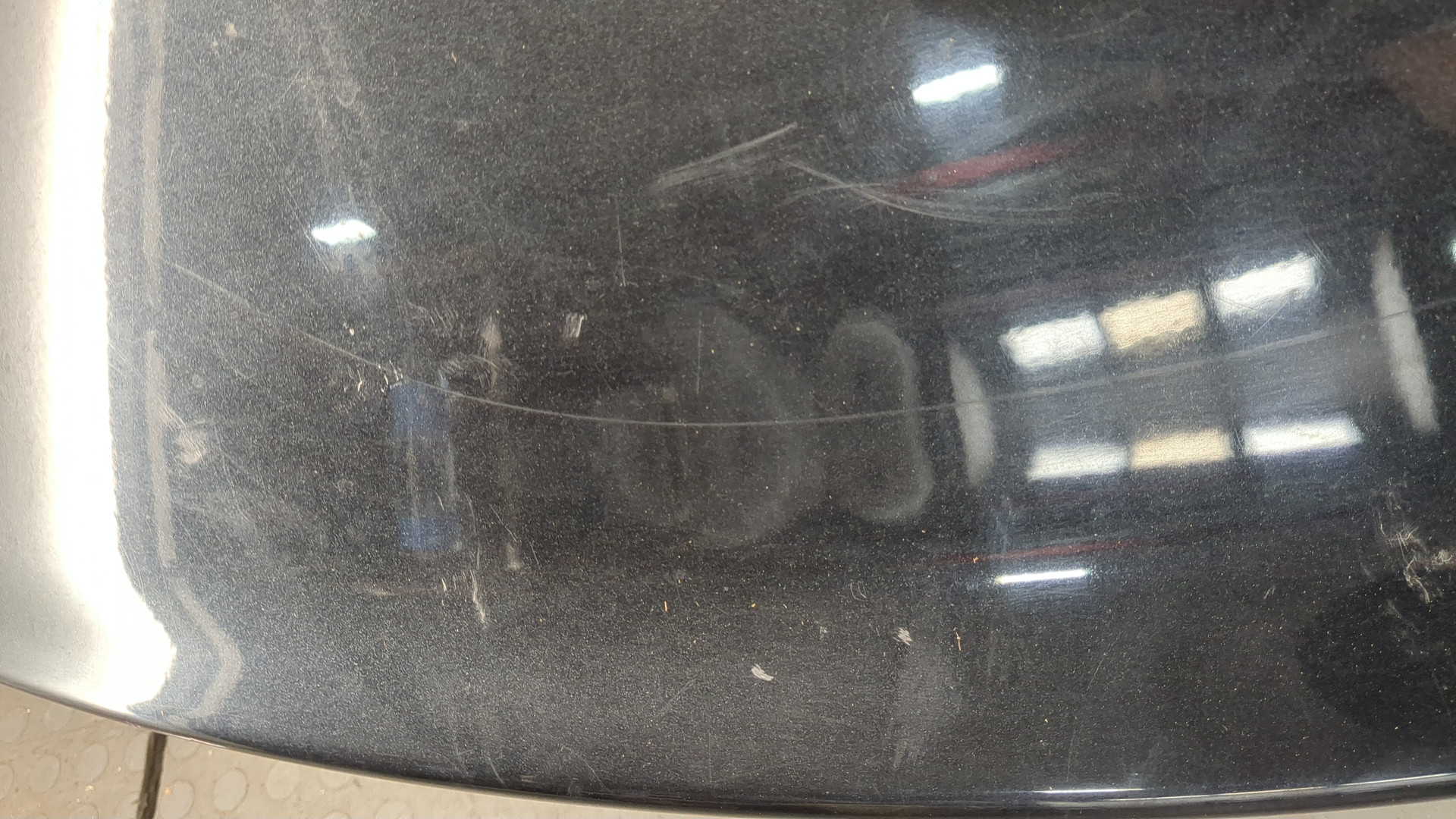 Дверь багажника