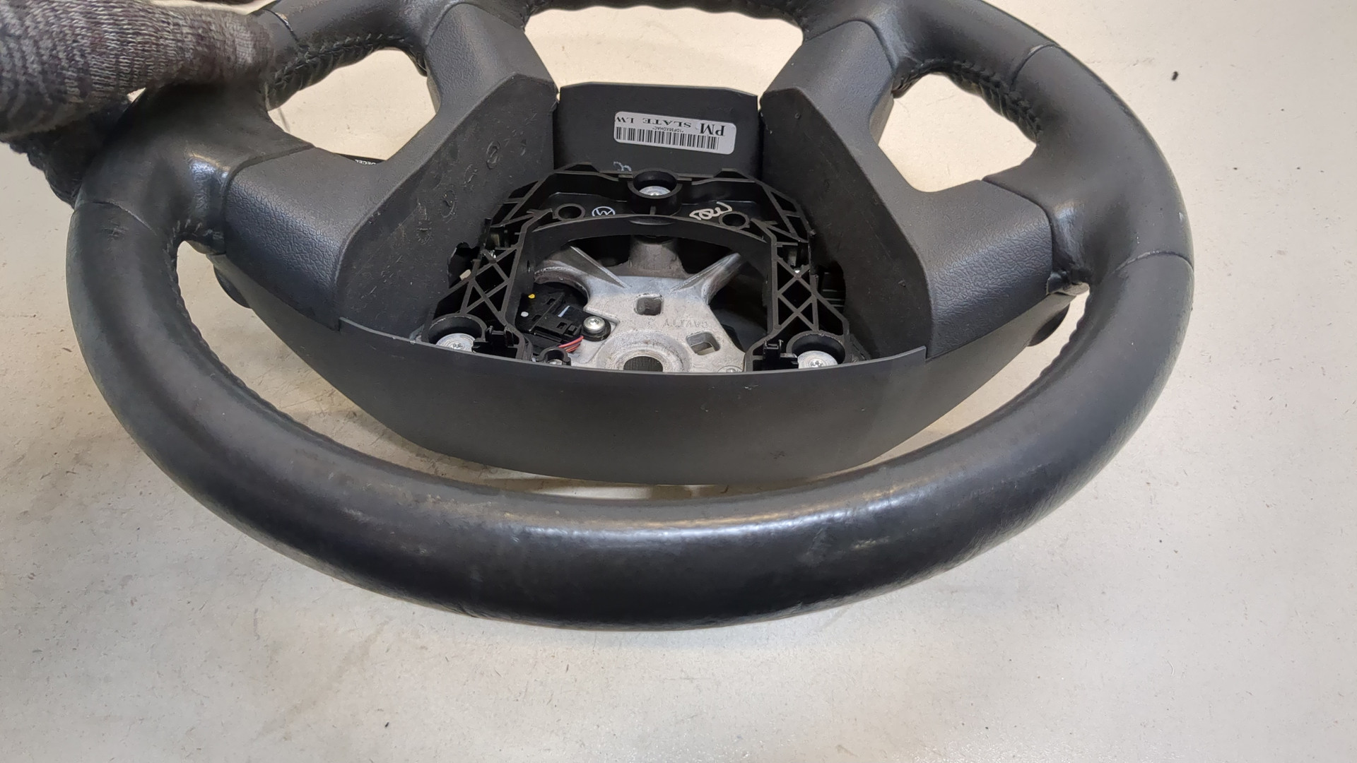 Рулевое колесо (руль)