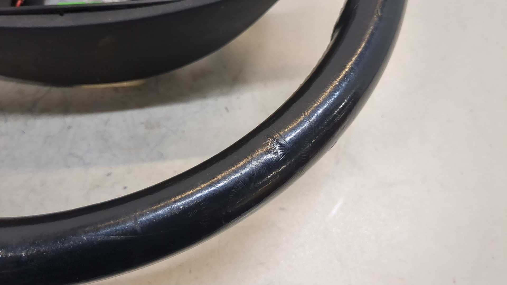 Рулевое колесо (руль)