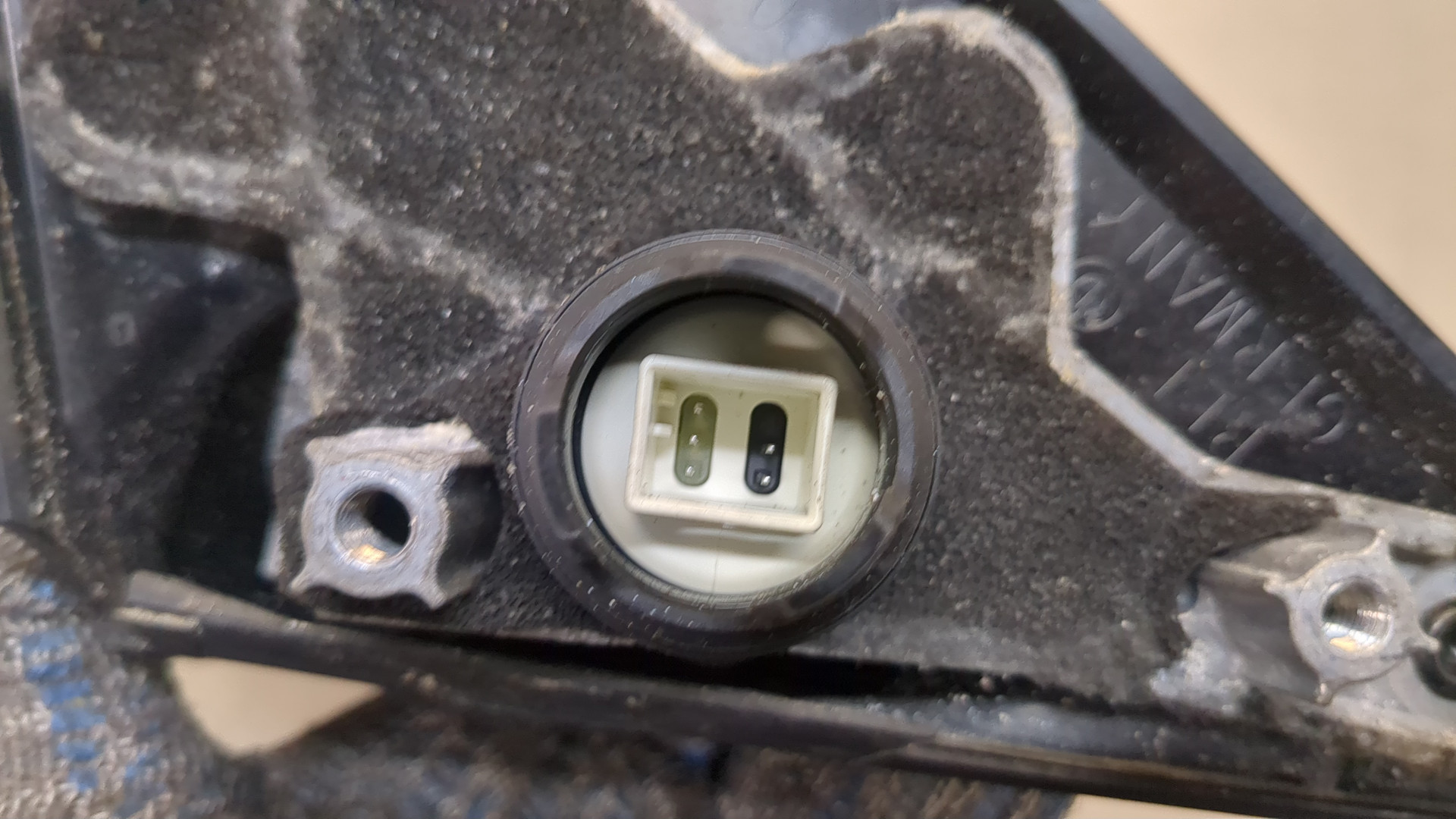 Зеркало левое электрическое