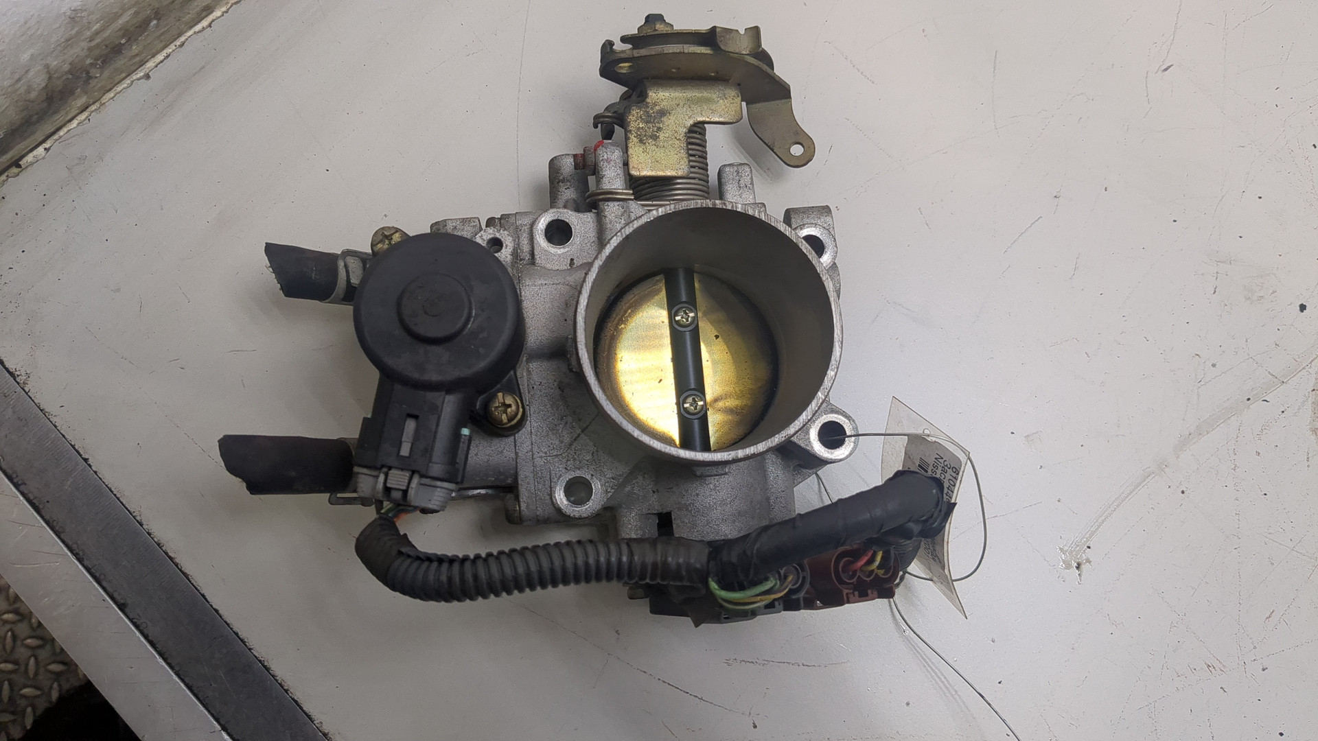 Заслонка дроссельная электрическая