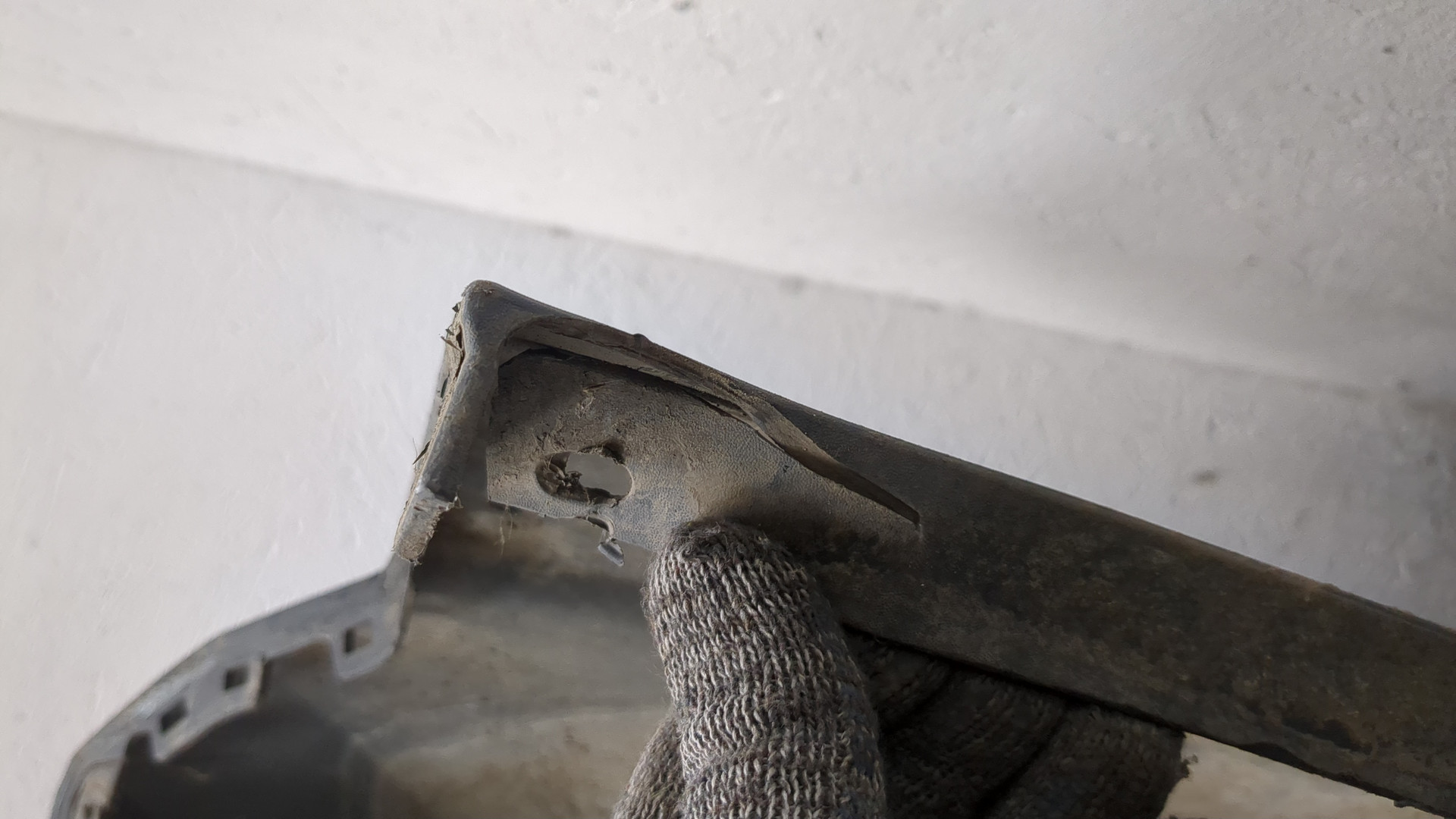 Бампер передний