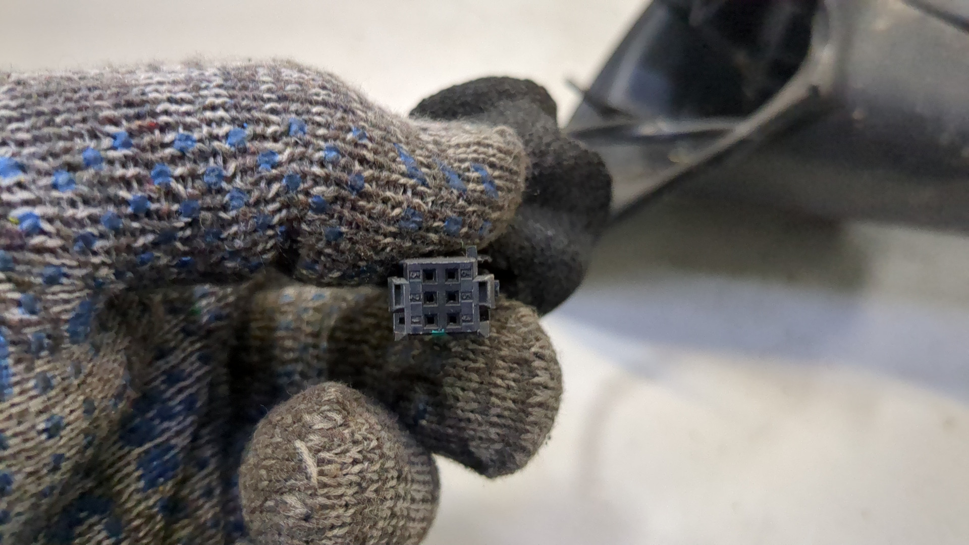 Зеркало правое электрическое