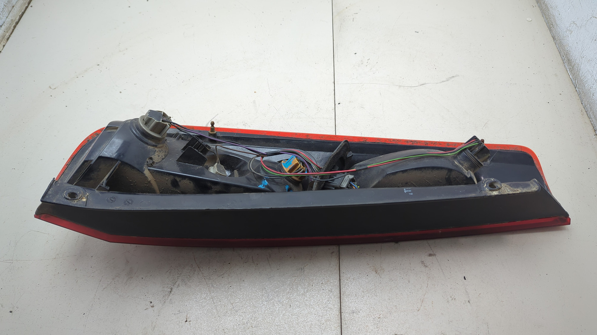 Фонарь задний правый