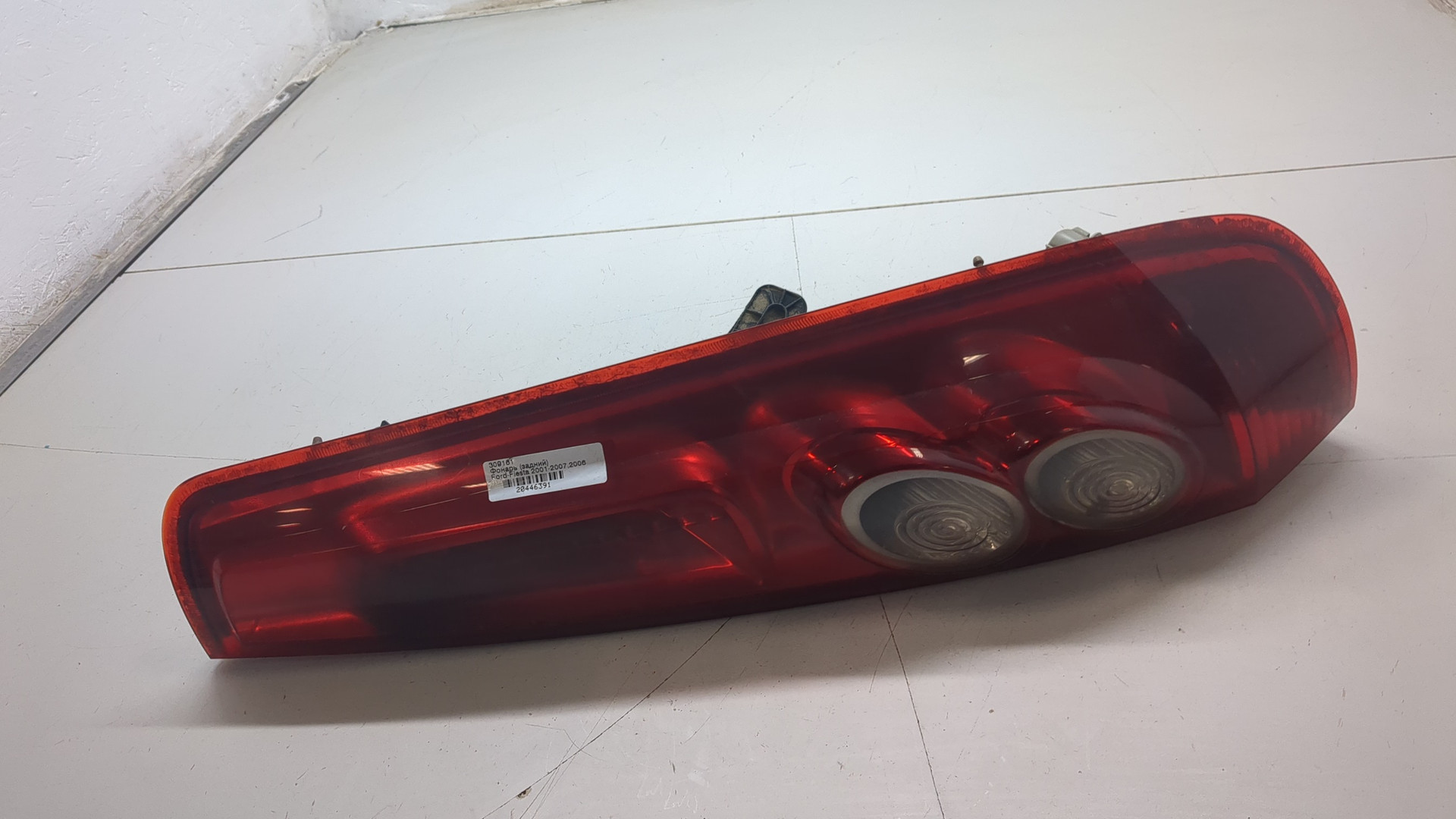 Фонарь задний правый