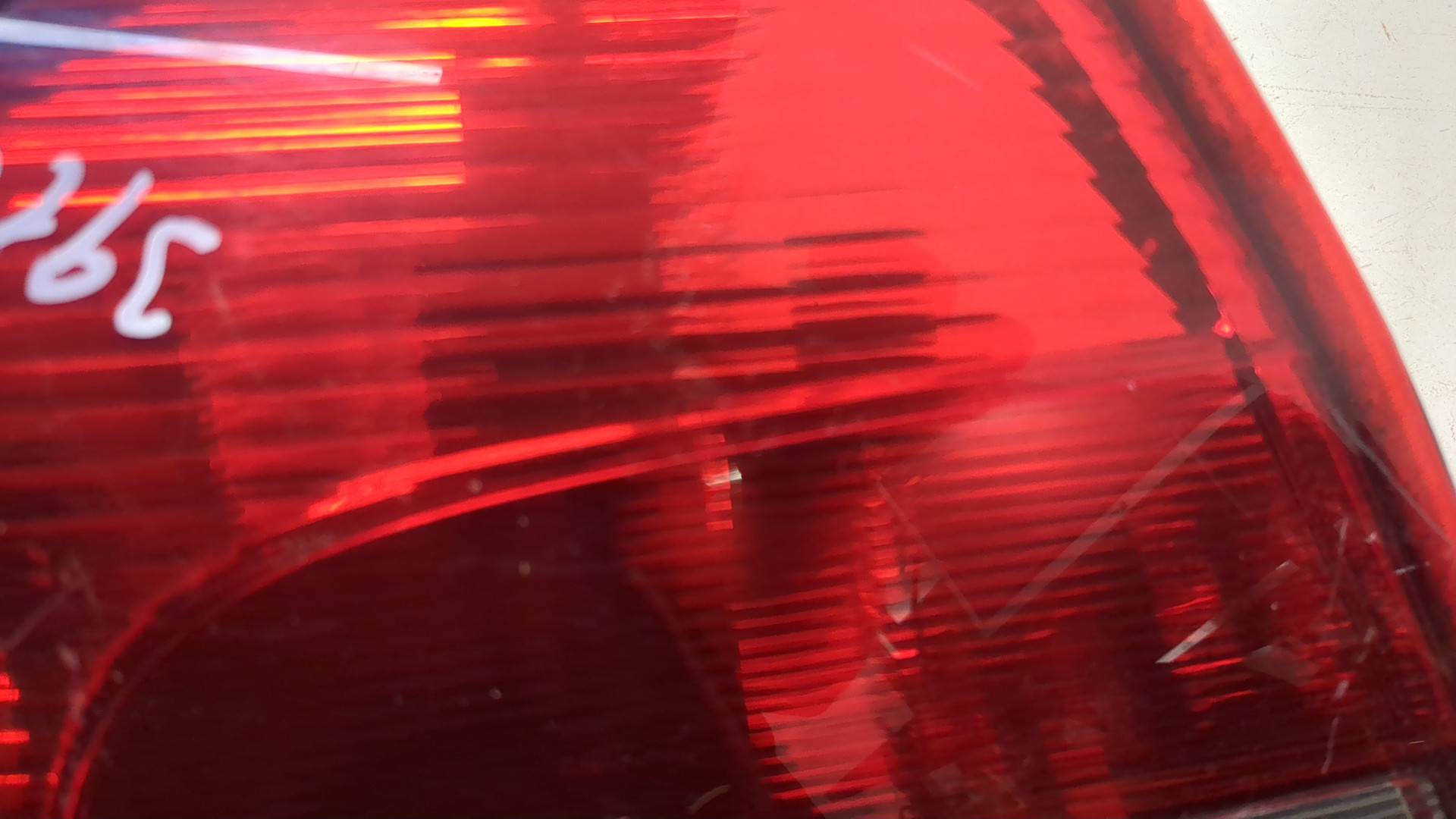 Фонарь задний правый