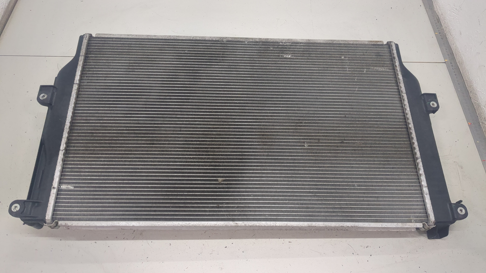 Радиатор охлаждения двигателя основной