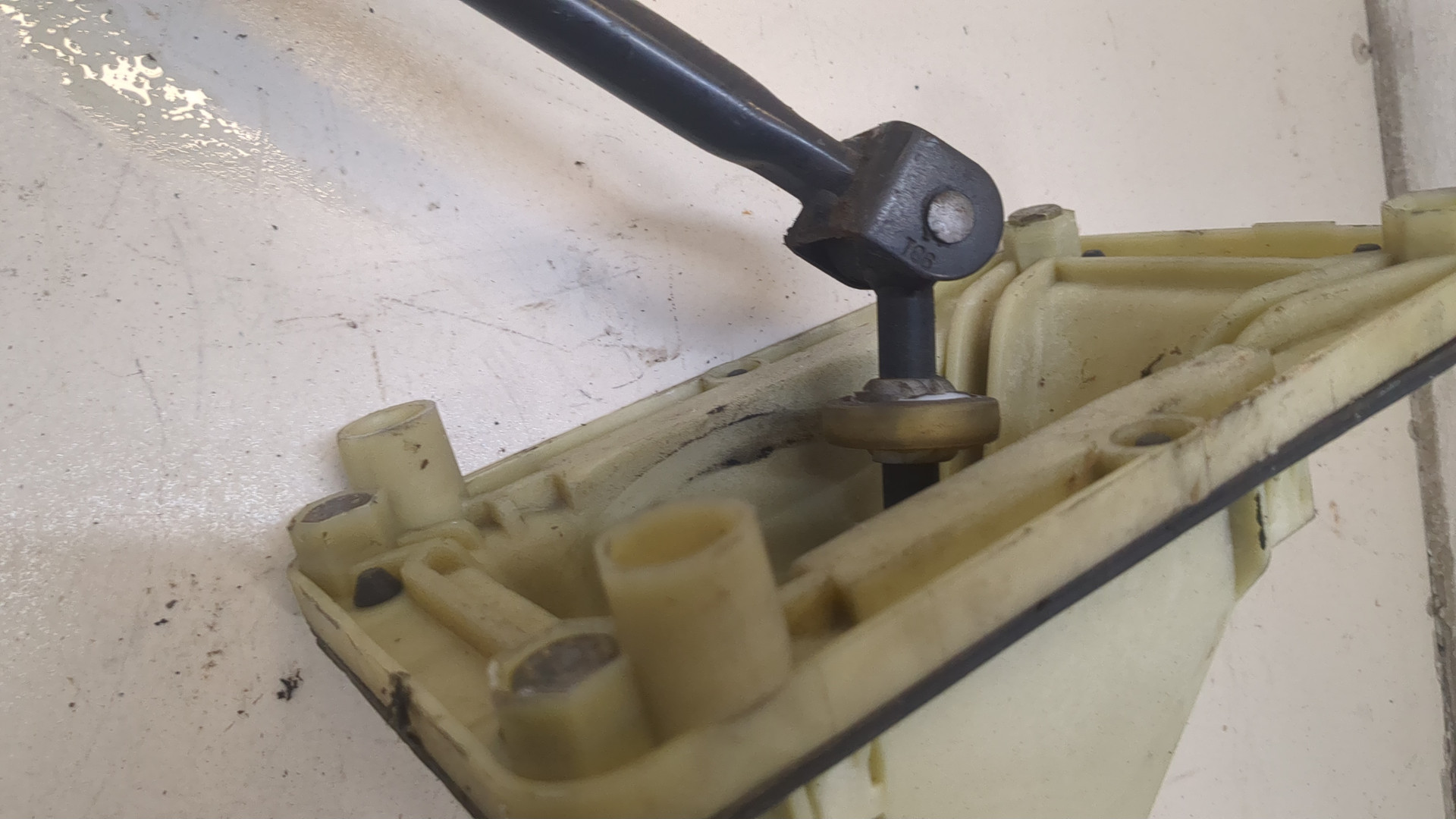 Кулиса МКПП / АКПП