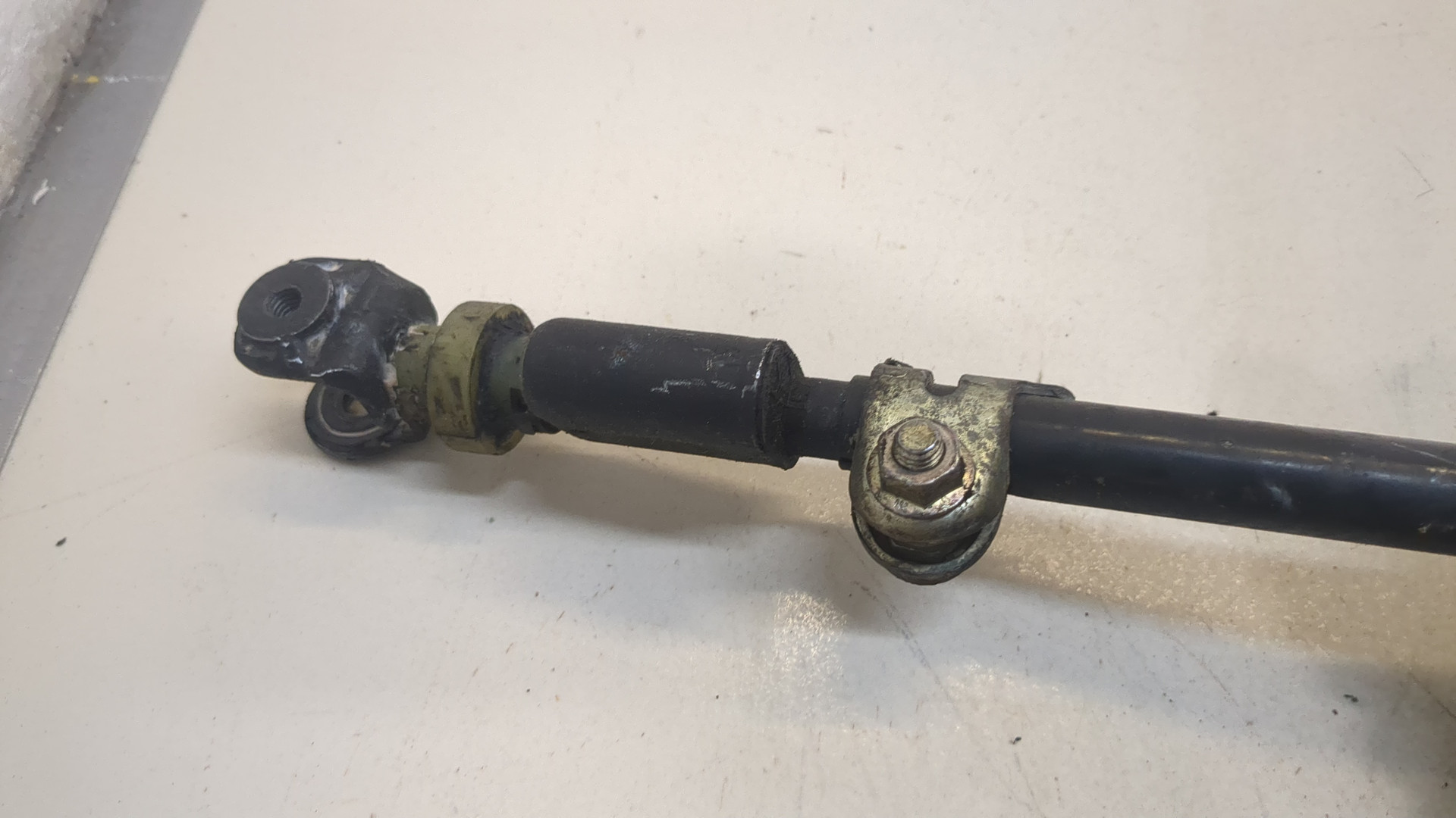 Кулиса МКПП / АКПП