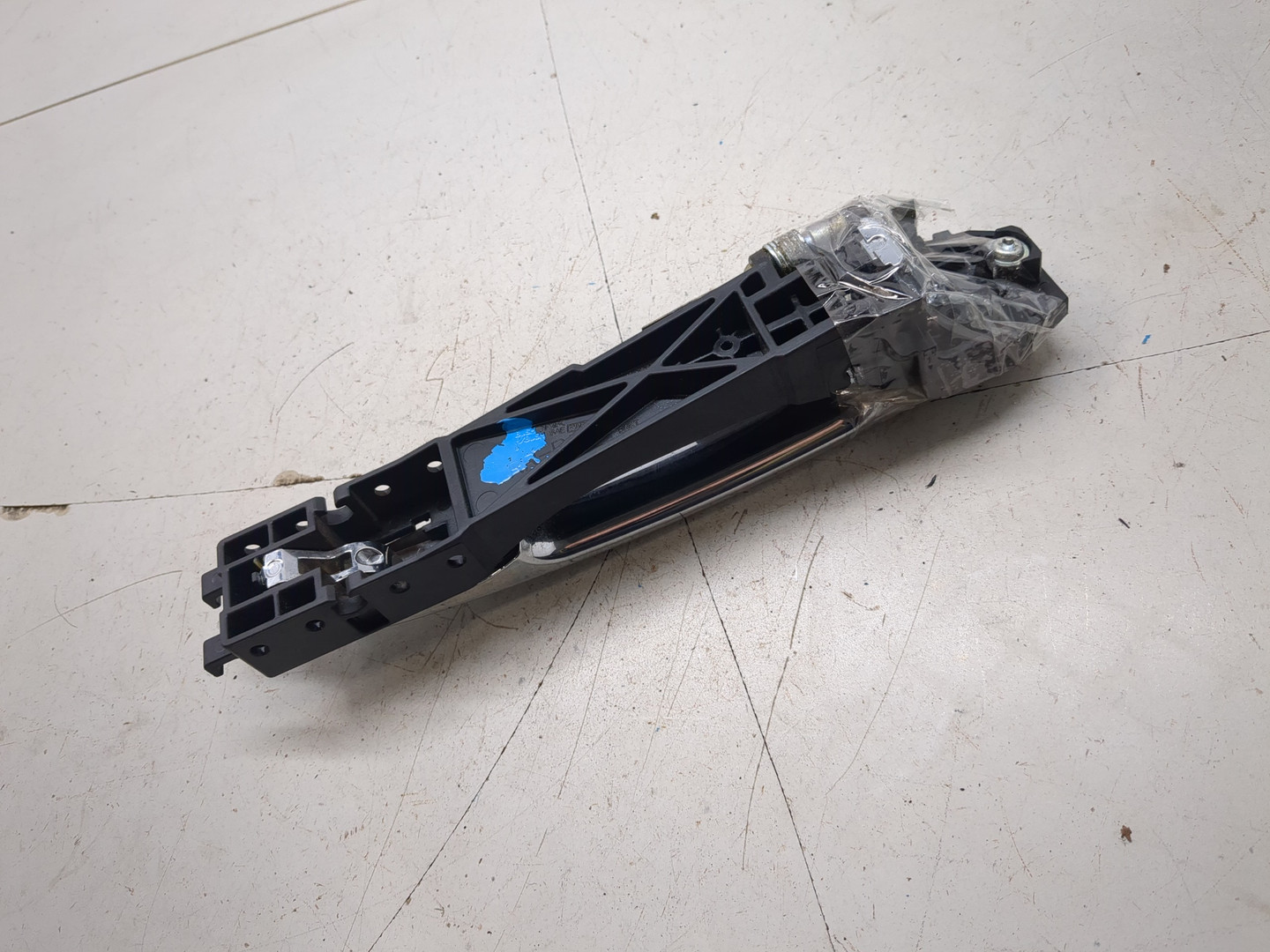 Ручка двери наружная