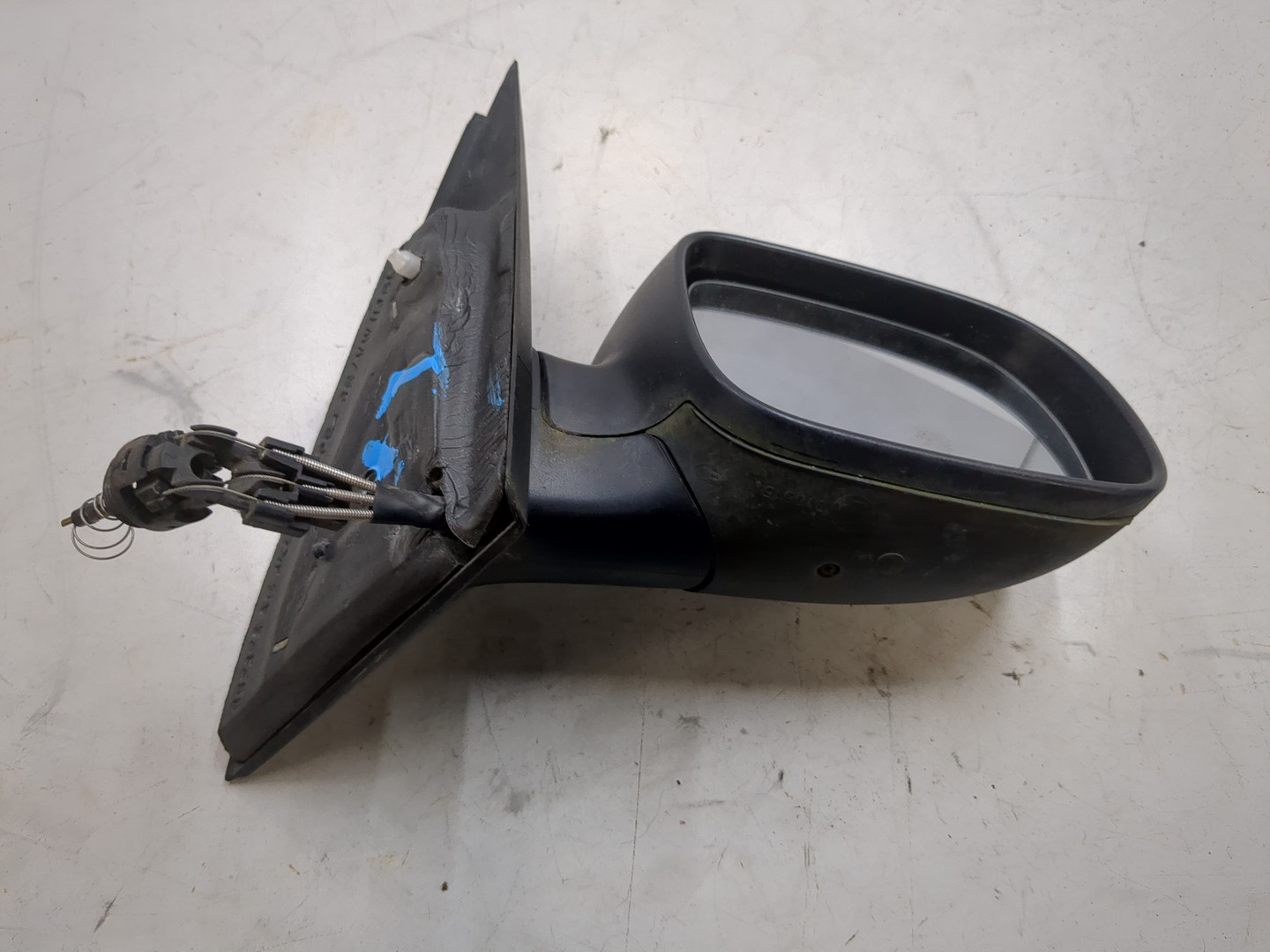 Зеркало правое электрическое