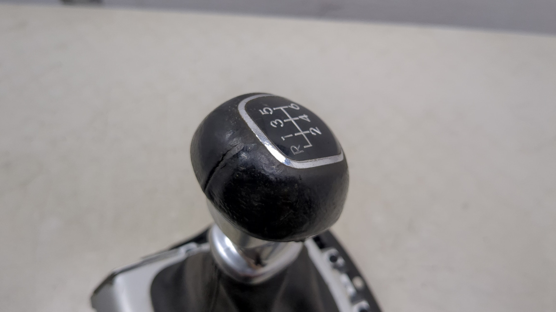 Кулиса МКПП / АКПП