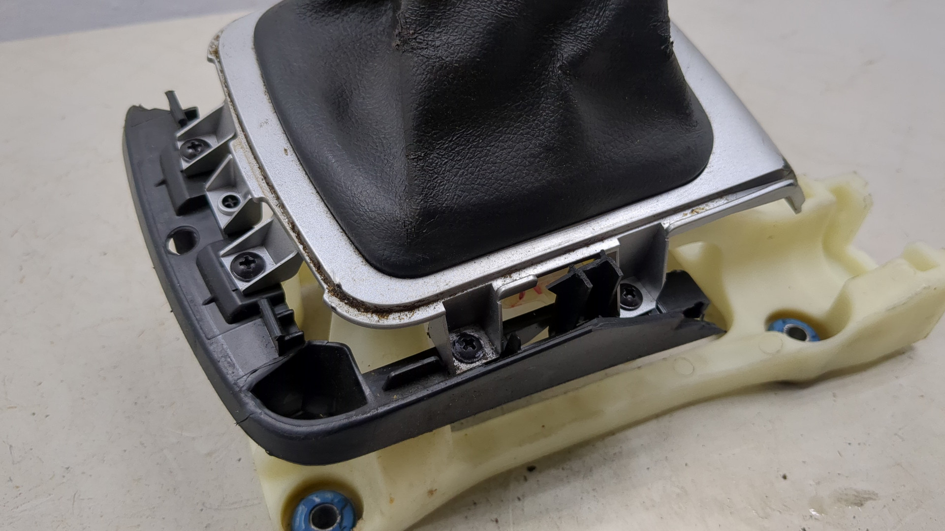 Кулиса МКПП / АКПП