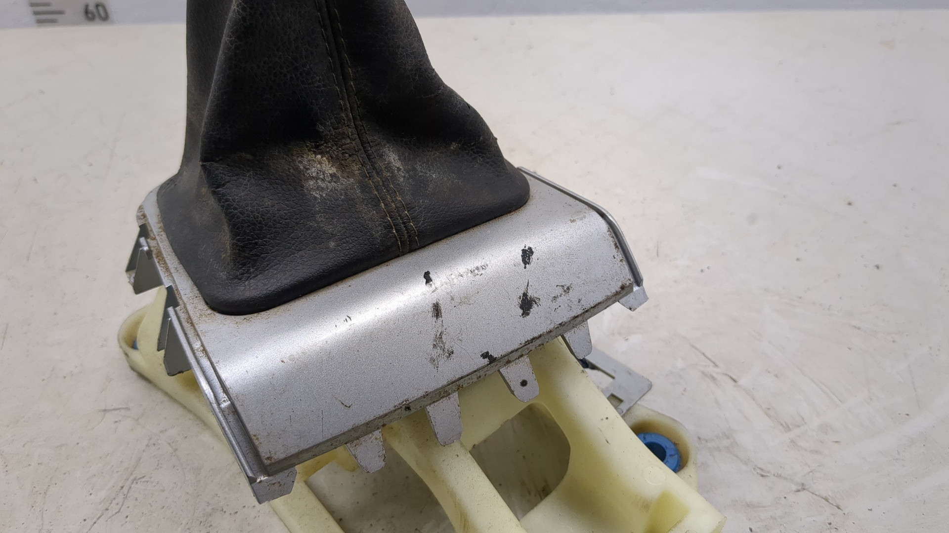 Кулиса МКПП / АКПП