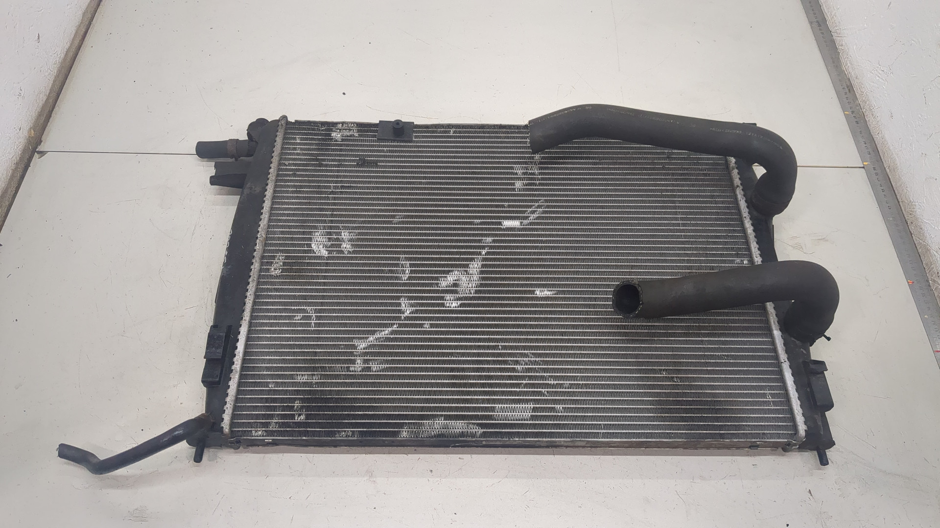 Радиатор охлаждения двигателя основной