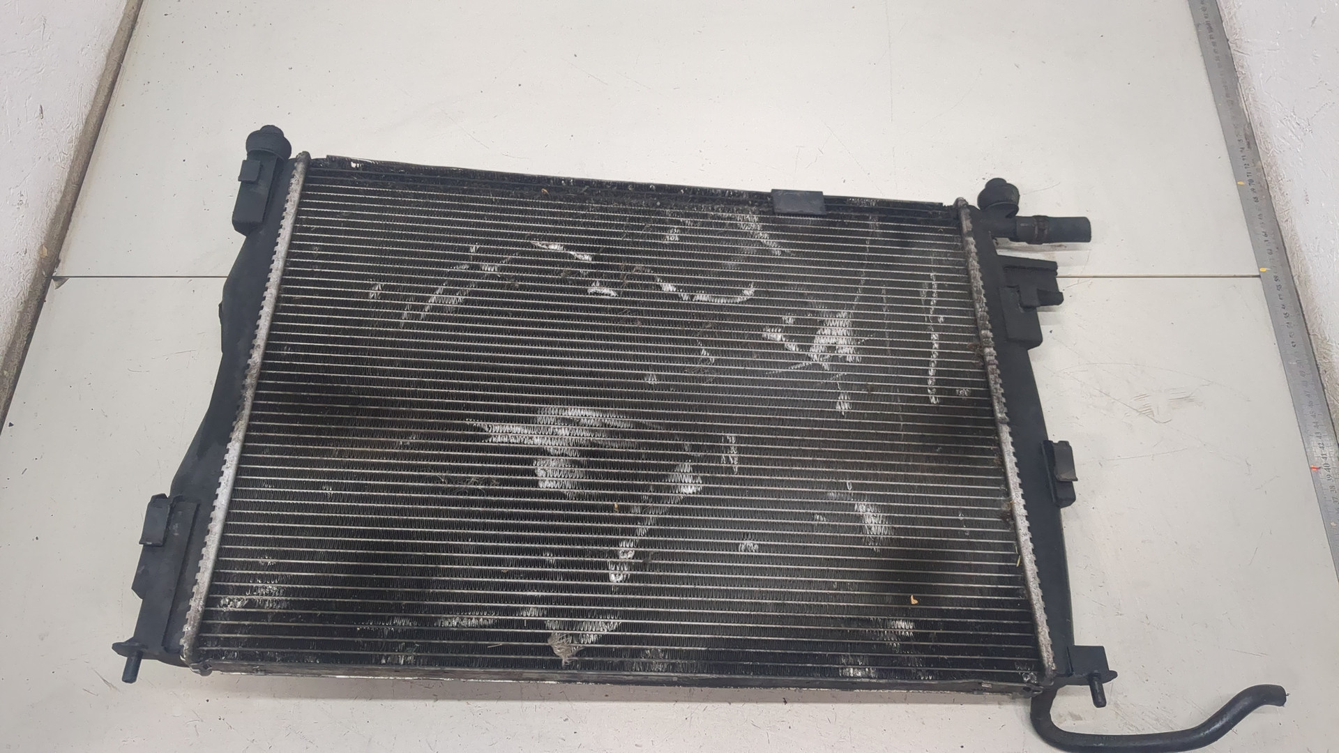 Радиатор охлаждения двигателя основной