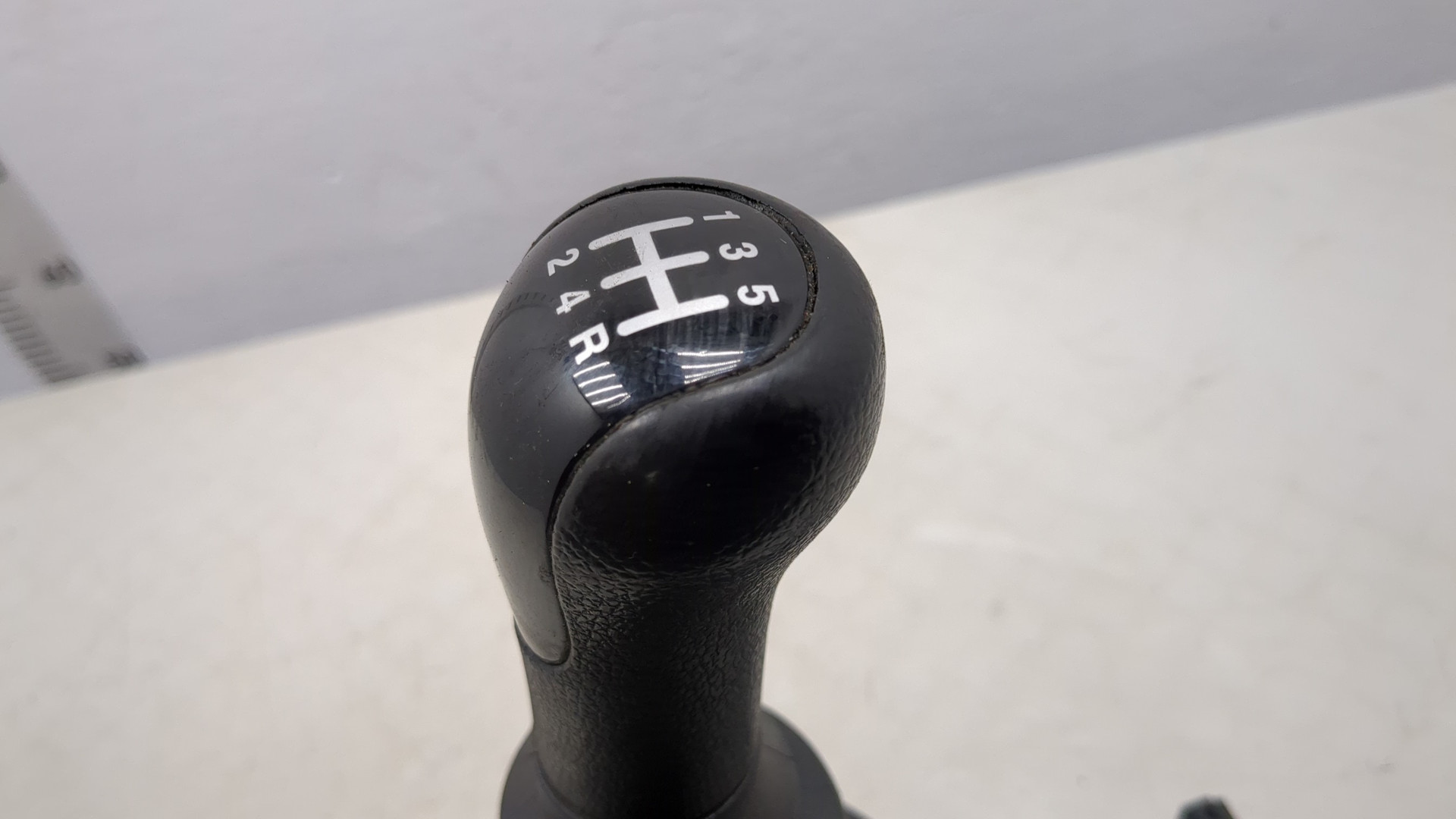 Кулиса МКПП / АКПП