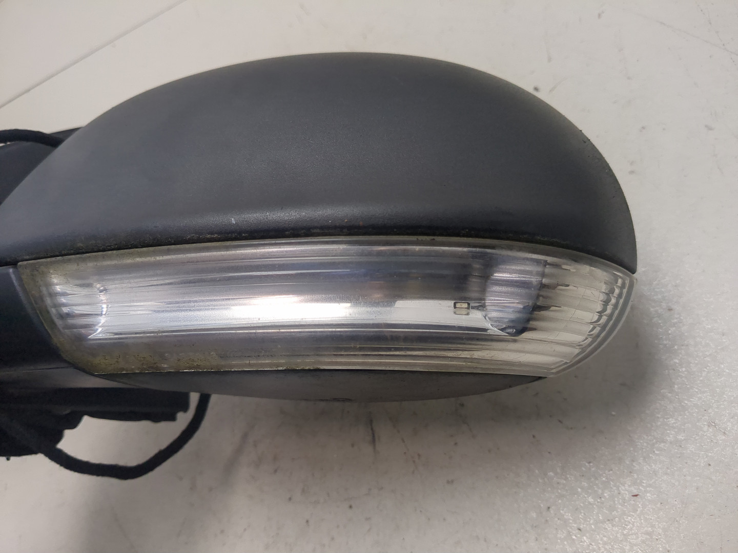 Зеркало левое электрическое