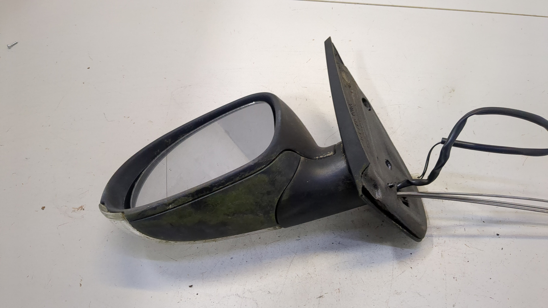 Зеркало левое электрическое