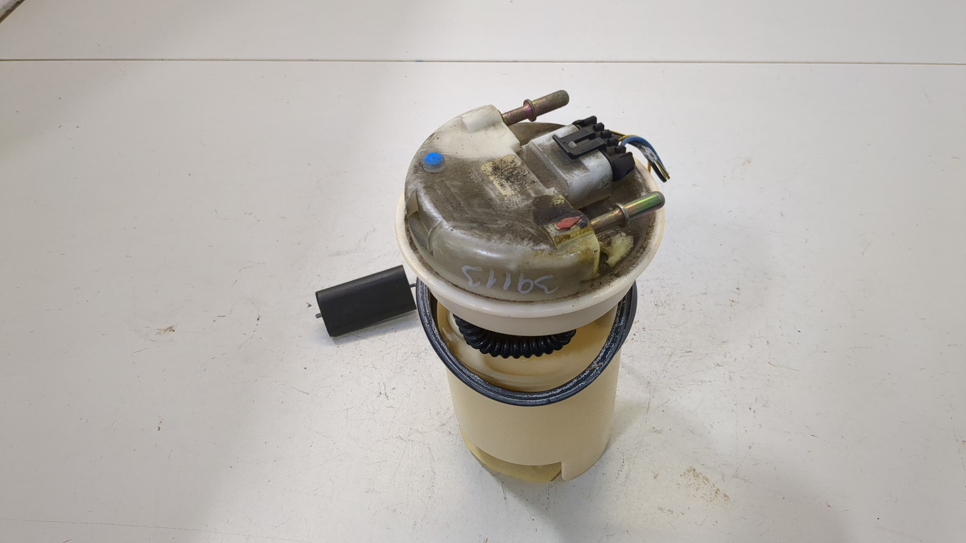 Насос топливный электрический