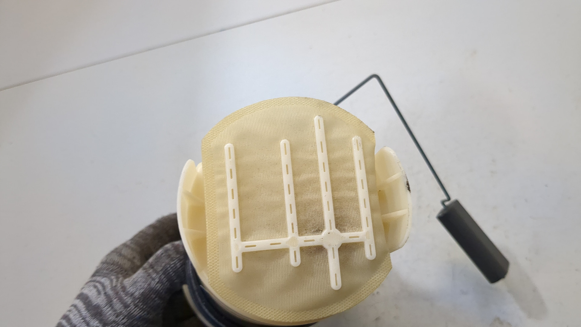 Насос топливный электрический