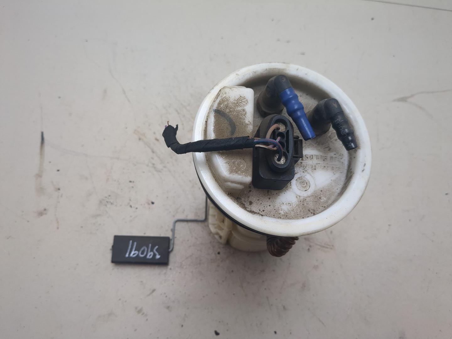 Насос топливный электрический