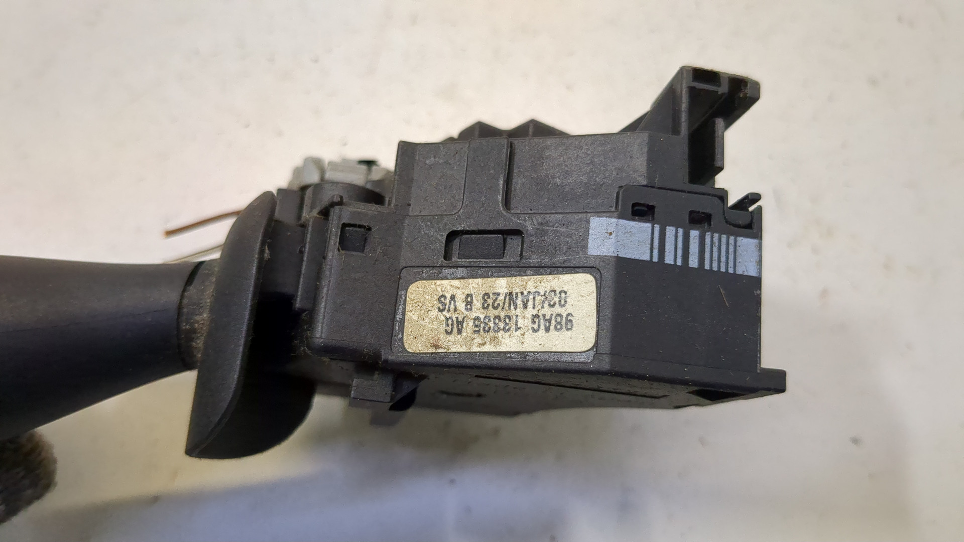 Переключатель поворотов подрулевой