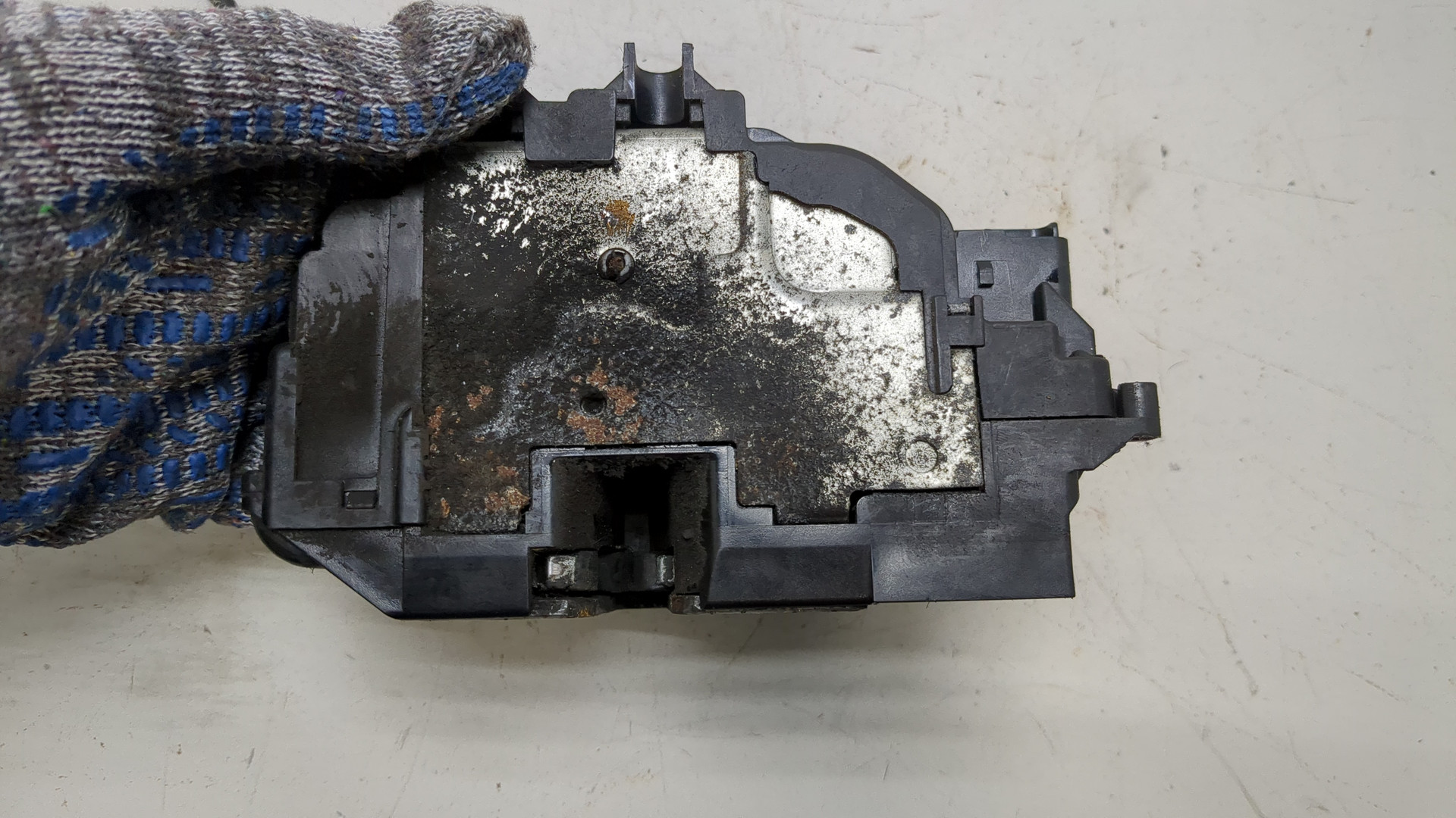 Замок двери сдвижной