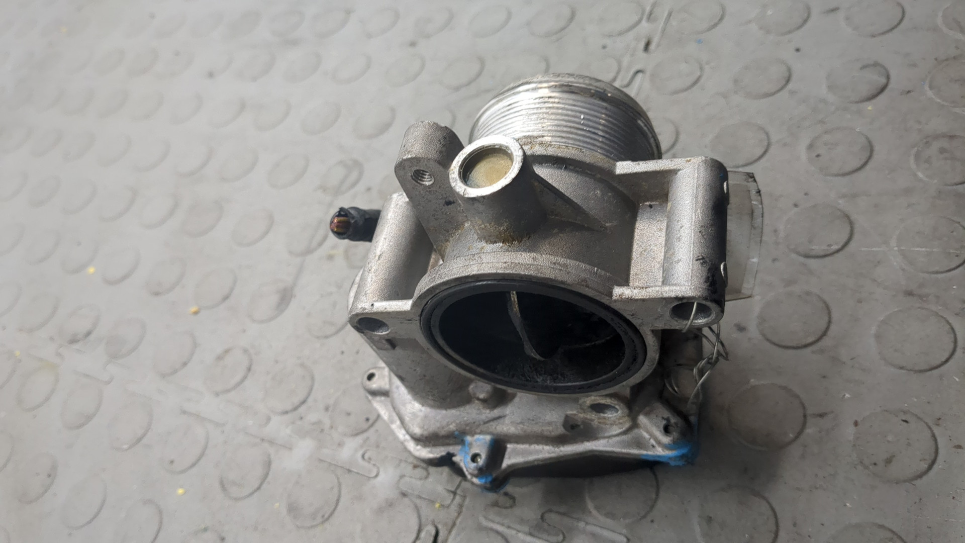 Заслонка дроссельная электрическая