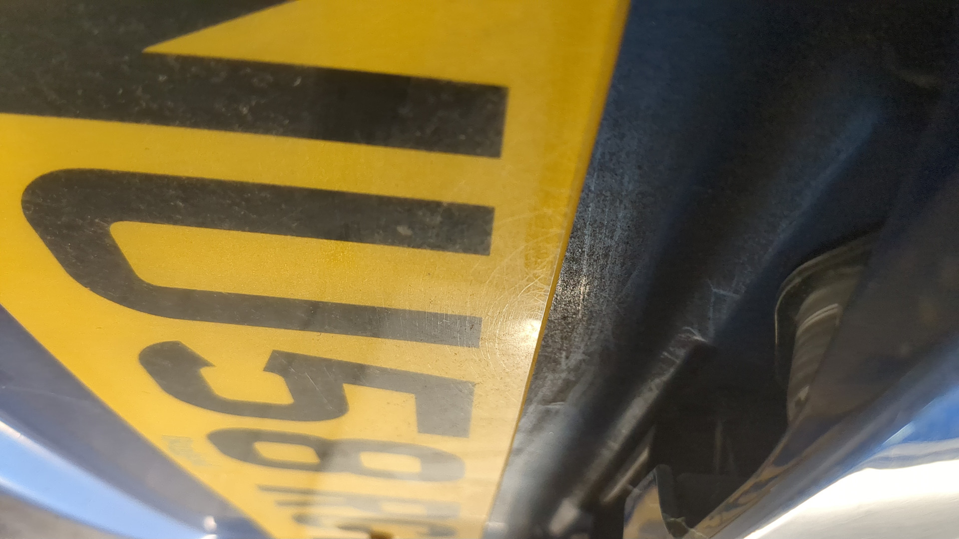 Дверь багажника