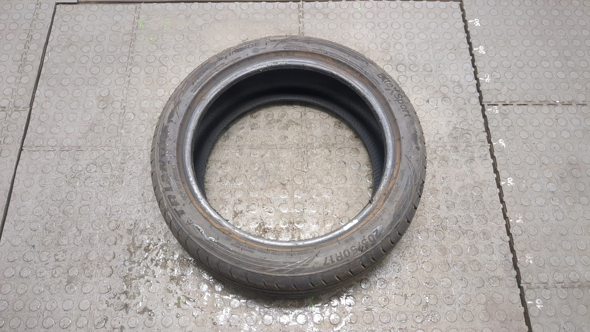 Шины комплект (4 шт.)