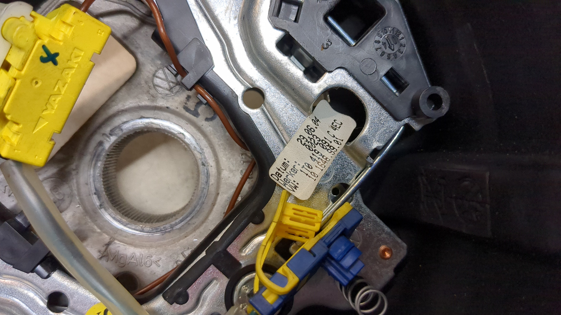 Рулевое колесо (руль)